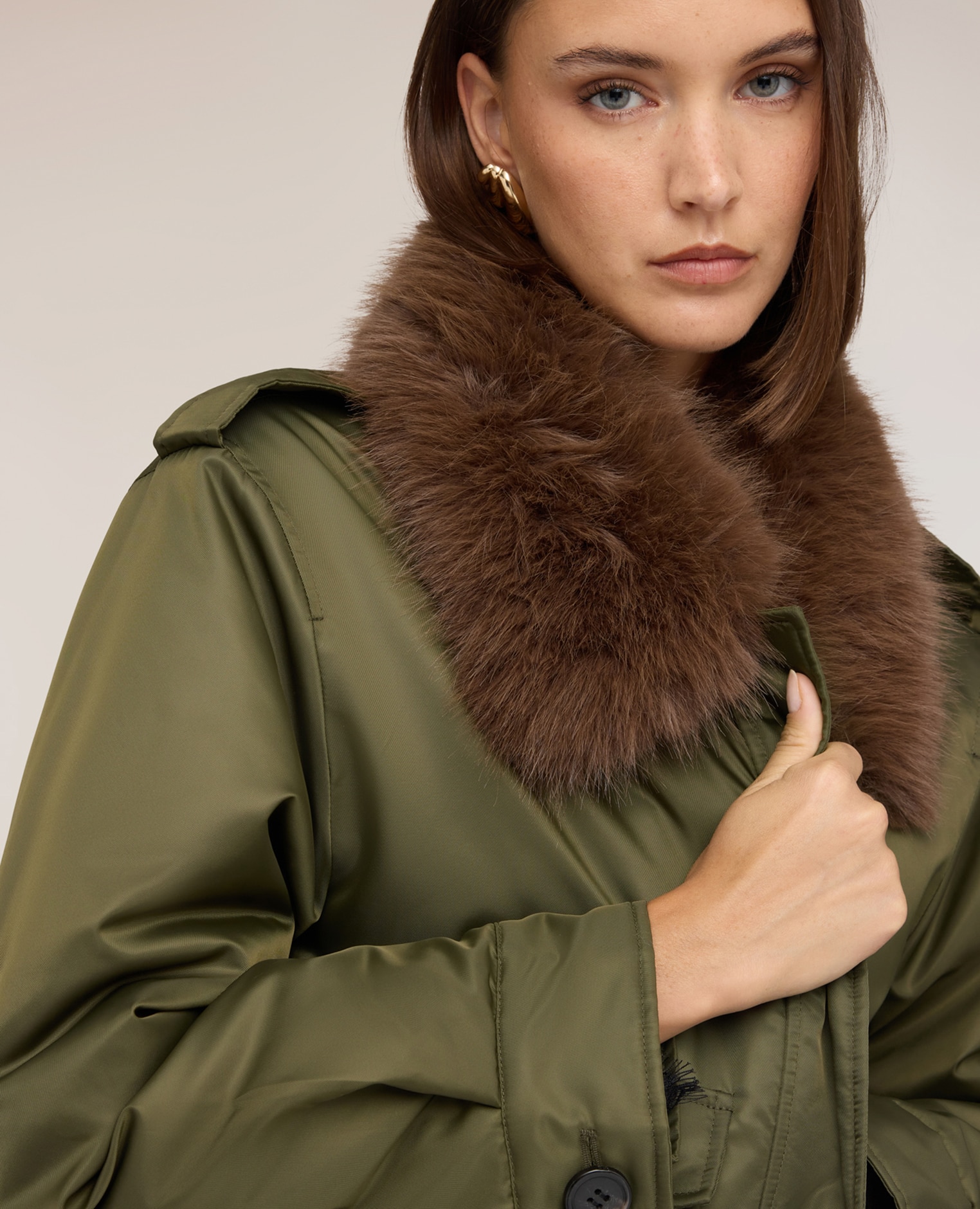 Cazadora de mujer bomber de nylon con cuello desmontable largo medio corte regular - Motivi - Verde militar Verde militar-4