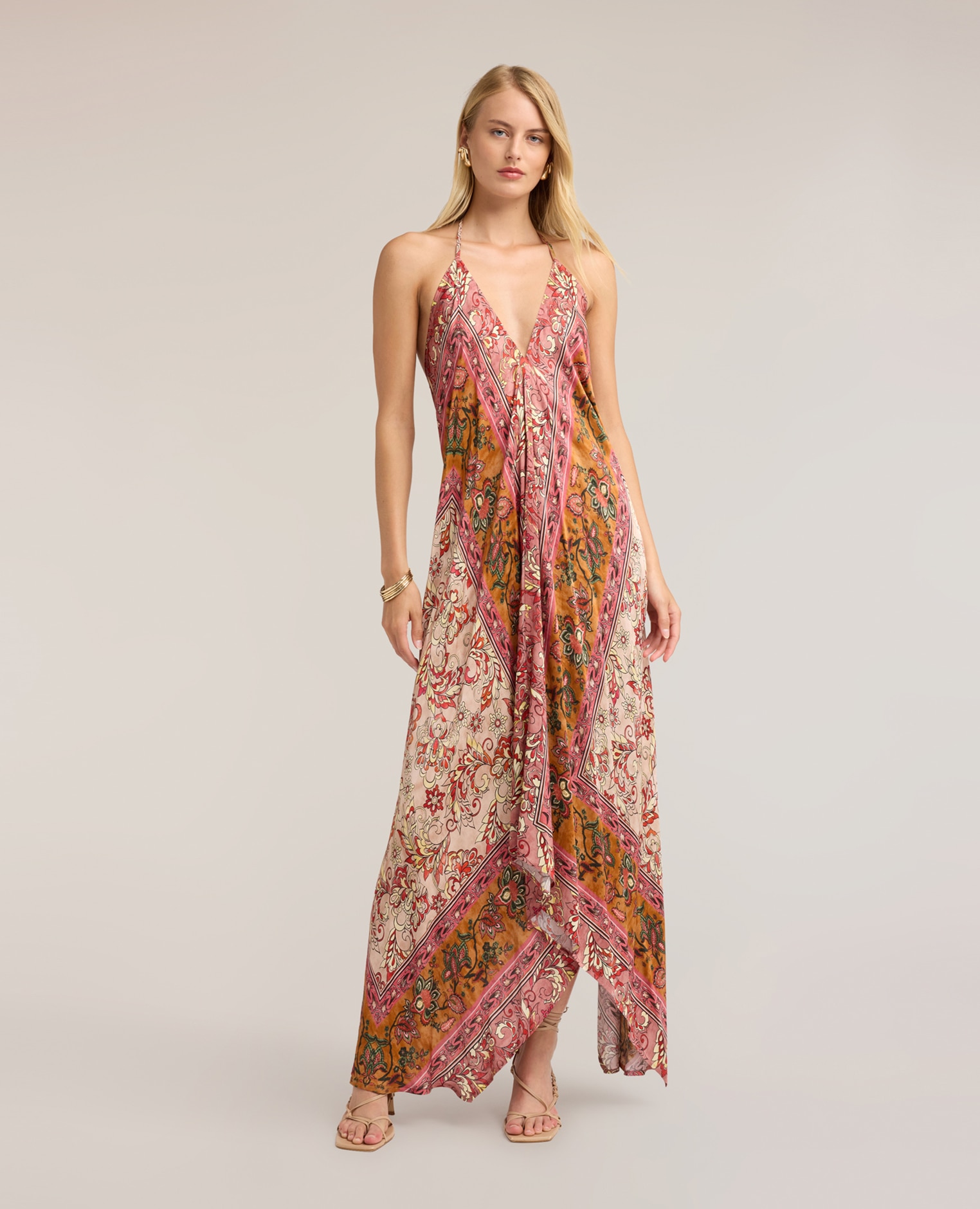 Vestido largo de satén con estampado longitud maxi con falda amplia y bajo asimétrico tipo pañuelo cinturón en la cintura con cordón a juego - Motivi - Rosa Rosa-1