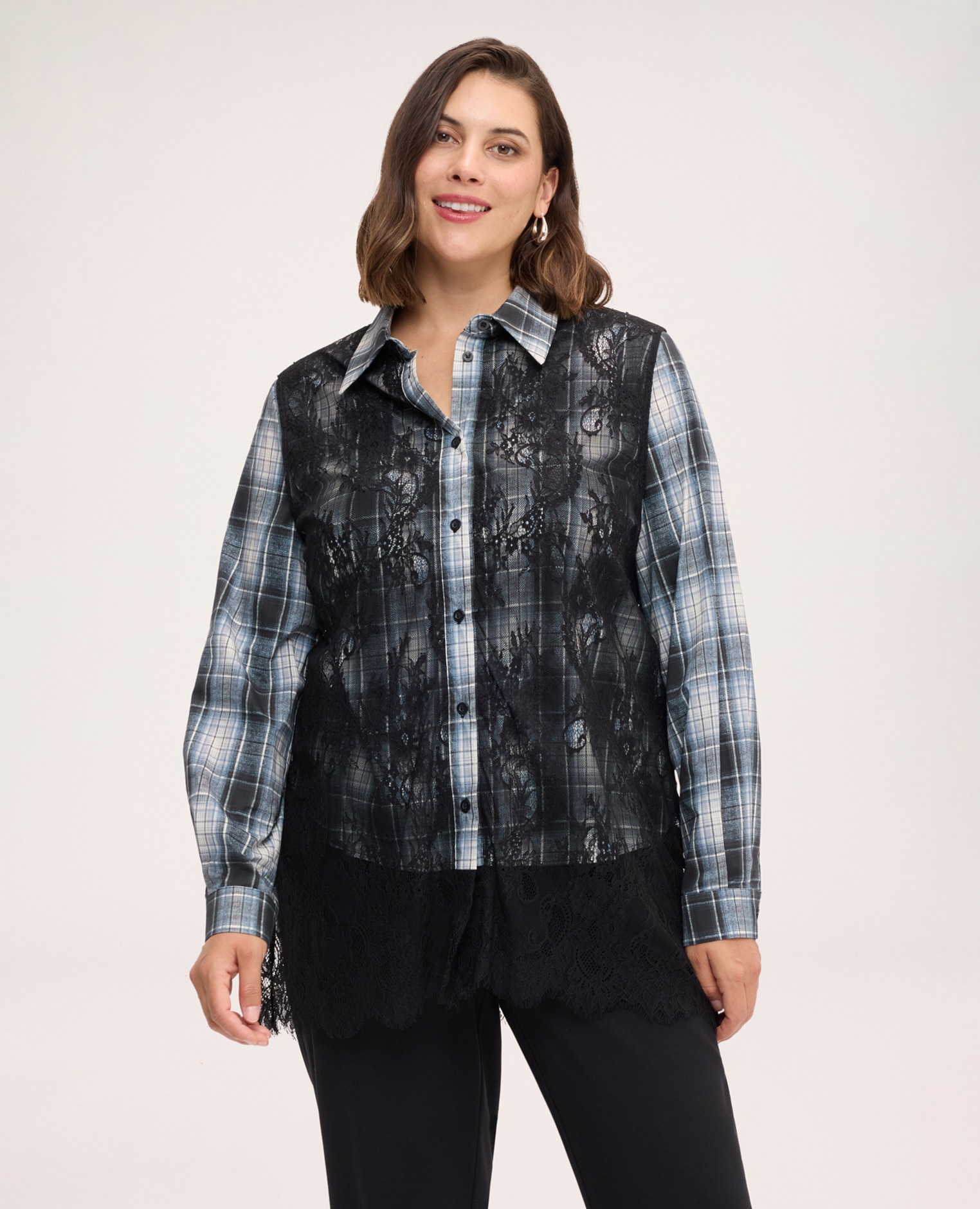 Camisa de mujer de cuadros con detalles de encaje floral encaje floral aplicado delante y detrás - Fiorella Rubino - Negro Negro-1