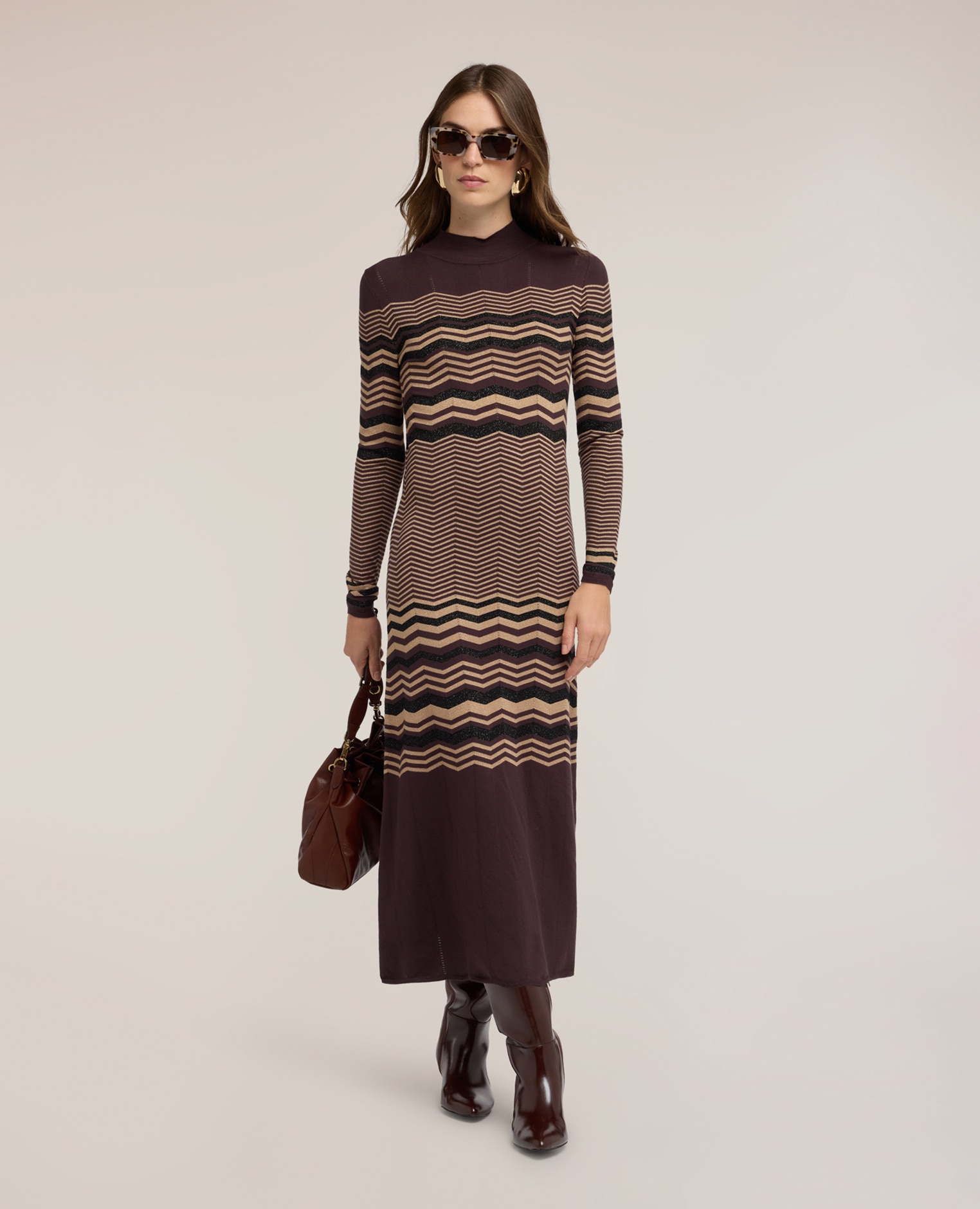 Vestido jacquard de punto lurex con motivo chevron escote cuello alto - Motivi - Marrón Marrón-1