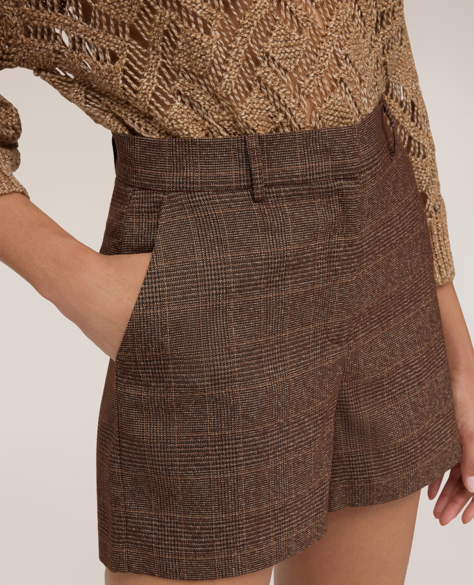 Shorts de mujer de talle alto con estampado de cuadros corte corto cierre con corchetes y cremallera - Motivi - Marrón Marrón-4