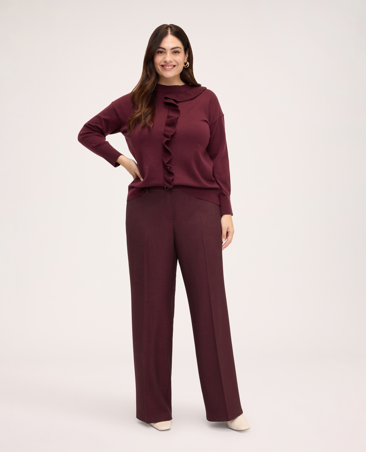 Imagen 1 de Pantalones de mujer wide leg con pinza marcada ajuste y diseño para el máximo confort - Fiorella Rubino - Burdeos Burdeos