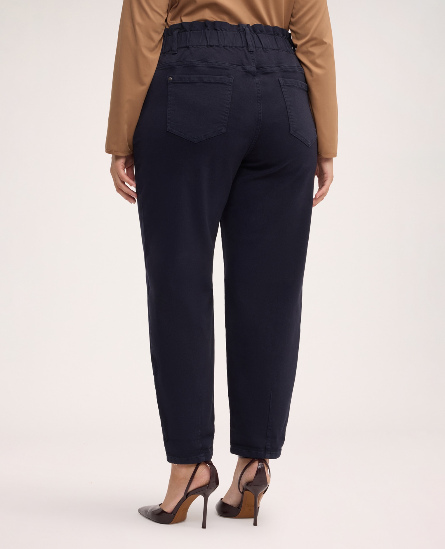Pantalones de mujer balloon de mezcla de algodón ajuste cómodo y bajo con vuelta - Fiorella Rubino - Azul Azul-2