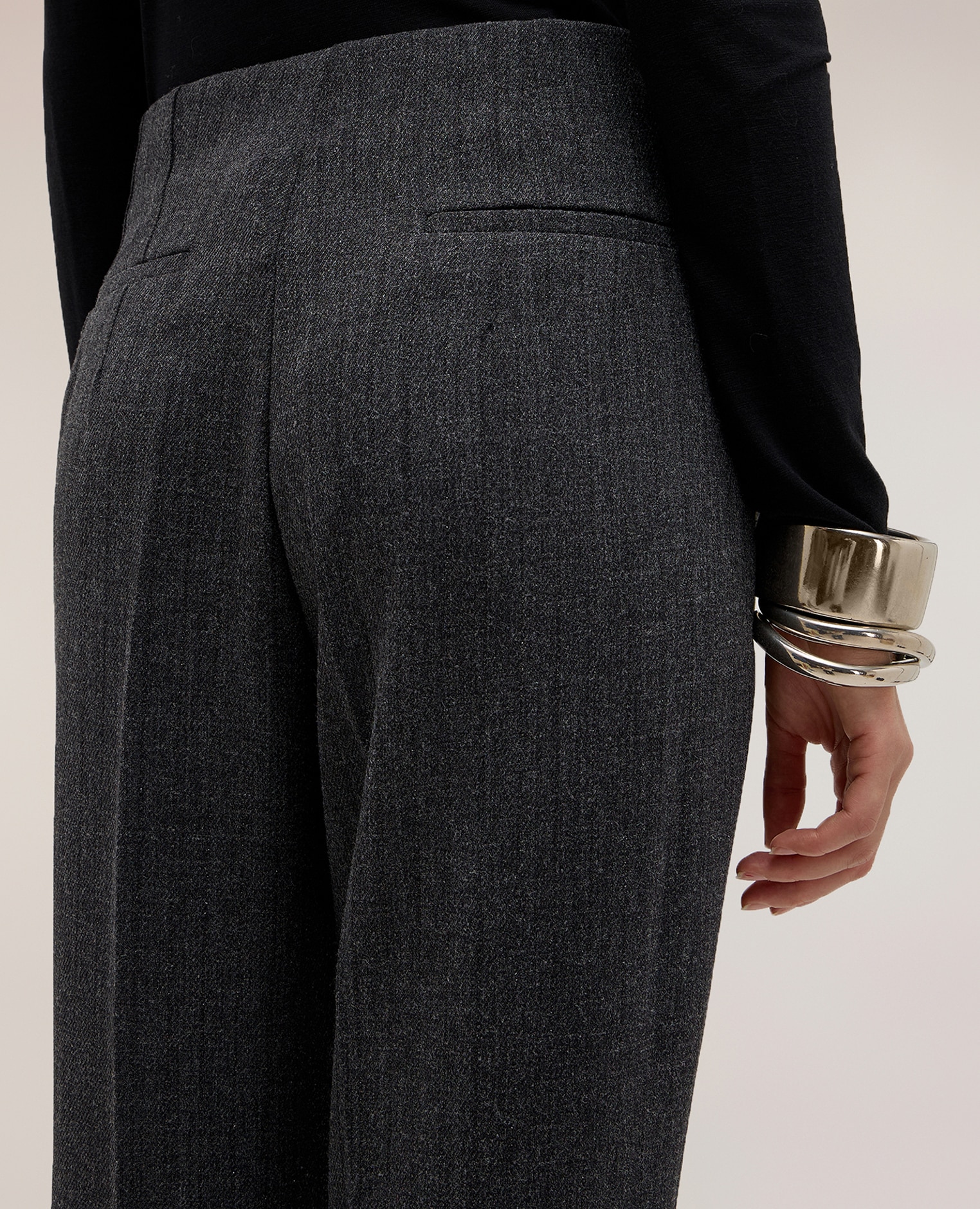 Pantalones de mujer regular the tailoring lab cintura alta con cierre frontal pinza marcada en la parte delantera - Motivi - Gris Gris-4