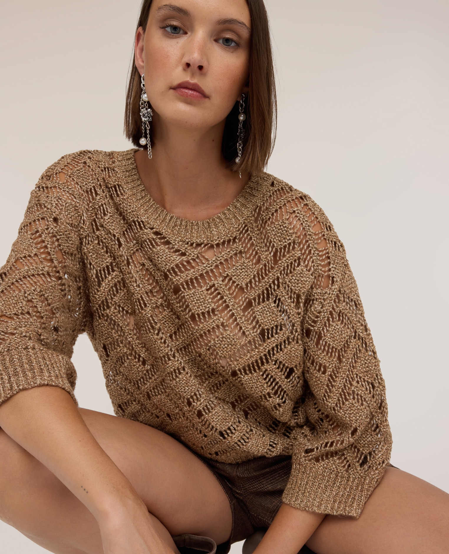 Jersey de mujer calado en mezcla de lana modelo boxy de longitud media sin cierre - Motivi - Marrón Marrón-4