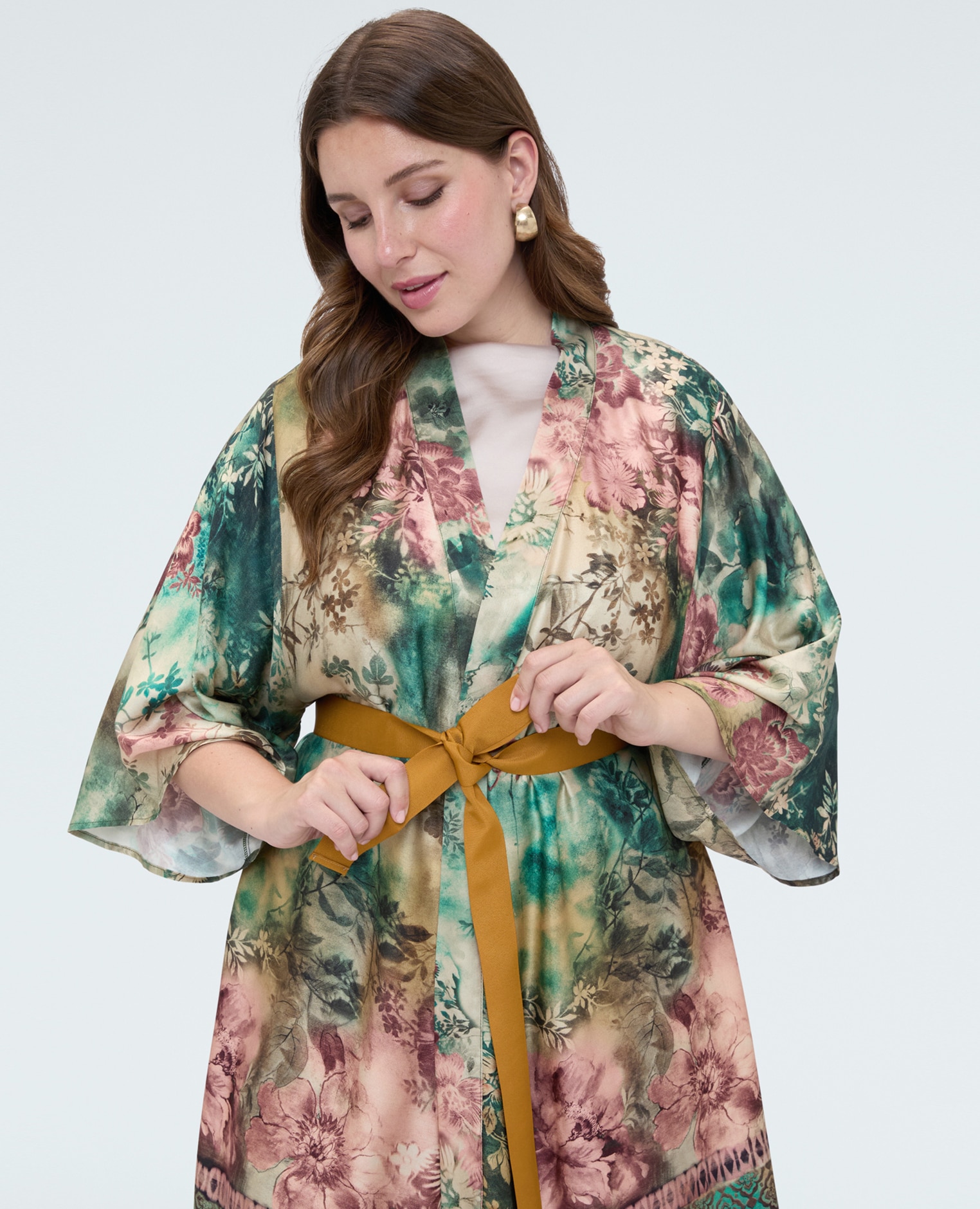 Kimono de mujer con estampado y cinturón cinturón incluido para anudar en la cintura y definir la silueta - Fiorella Rubino - Verde Verde-3