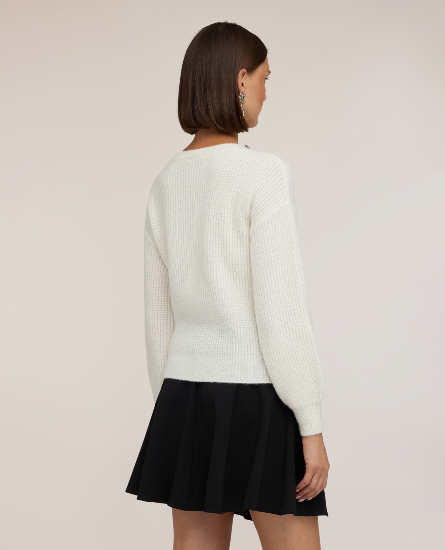 Jersey de mujer de canalé mezcla de alpaca con piedras cuello redondo con aplicaciones de piedras - Motivi - Blanco Blanco-2