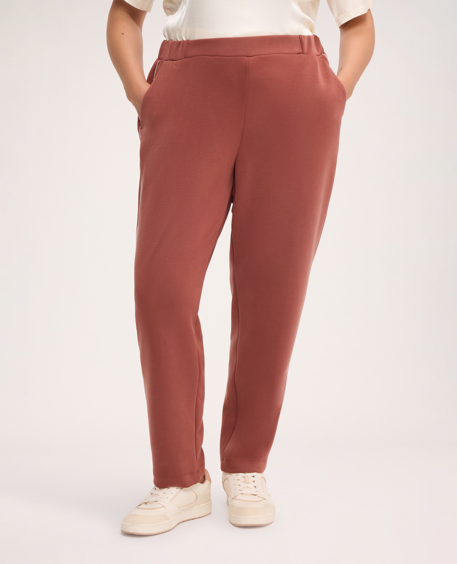 Pantalones de mujer deportivos informales bolsillos diagonales y cintura elástica - Fiorella Rubino - Marrón Marrón-3
