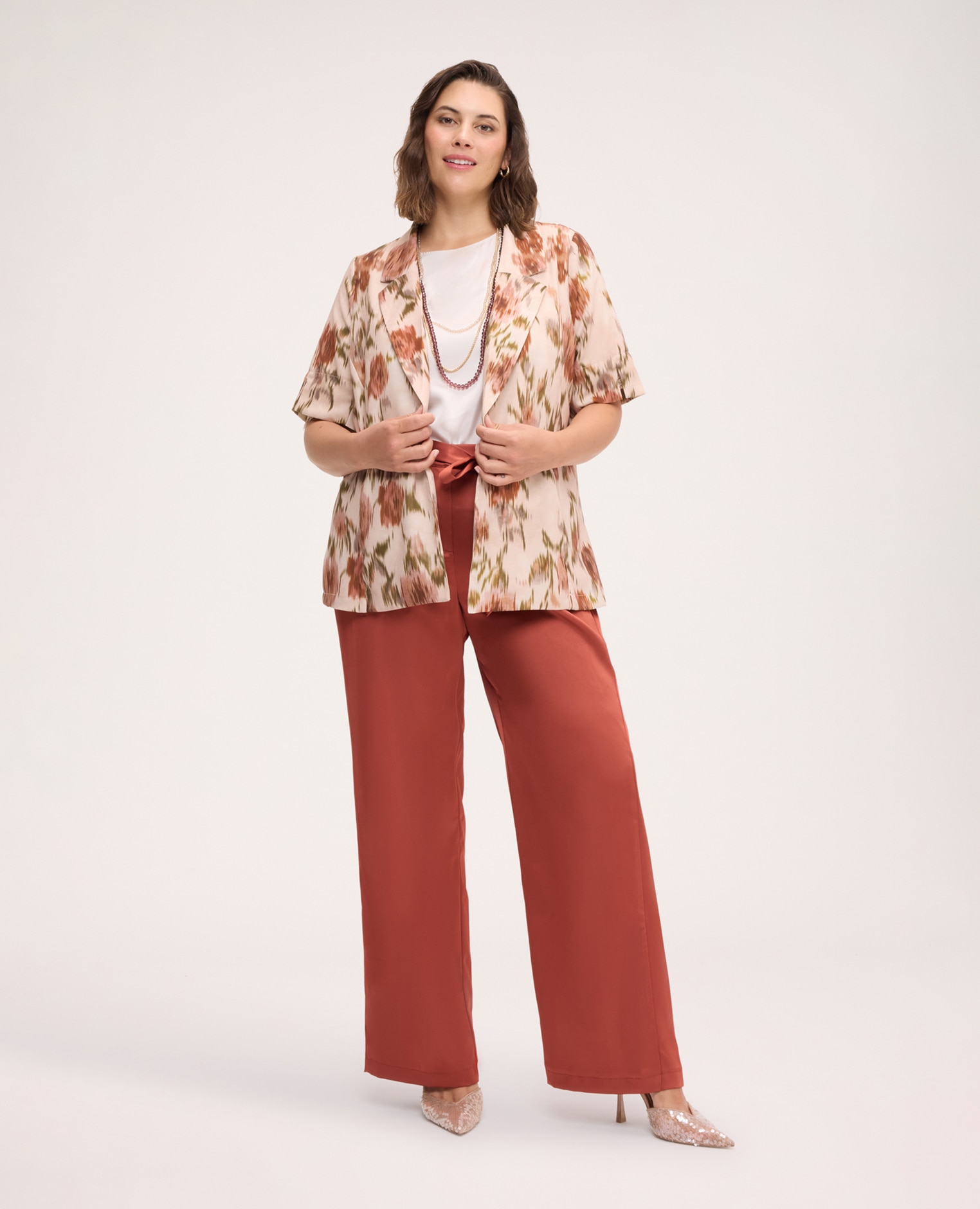 Chaqueta de mujer estampada mangas cortas y cierre de gancho pequeño - Fiorella Rubino - Beige Beige-3