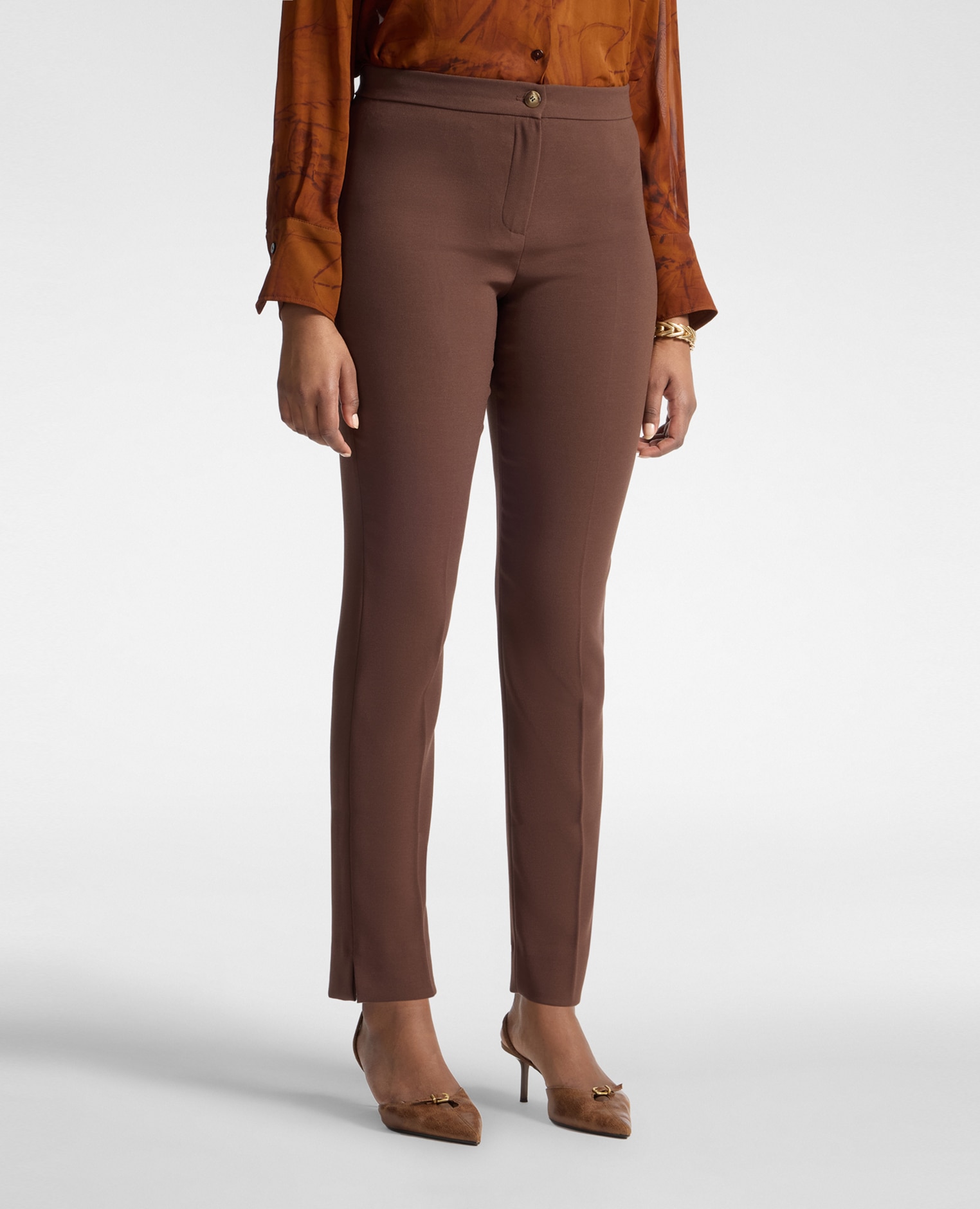 Pantalones de mujer slim en crepé mezcla de algodón ajuste entallado con pierna estrecha cierre con botón y cremallera - Elena Miró - Marrón Marrón-3