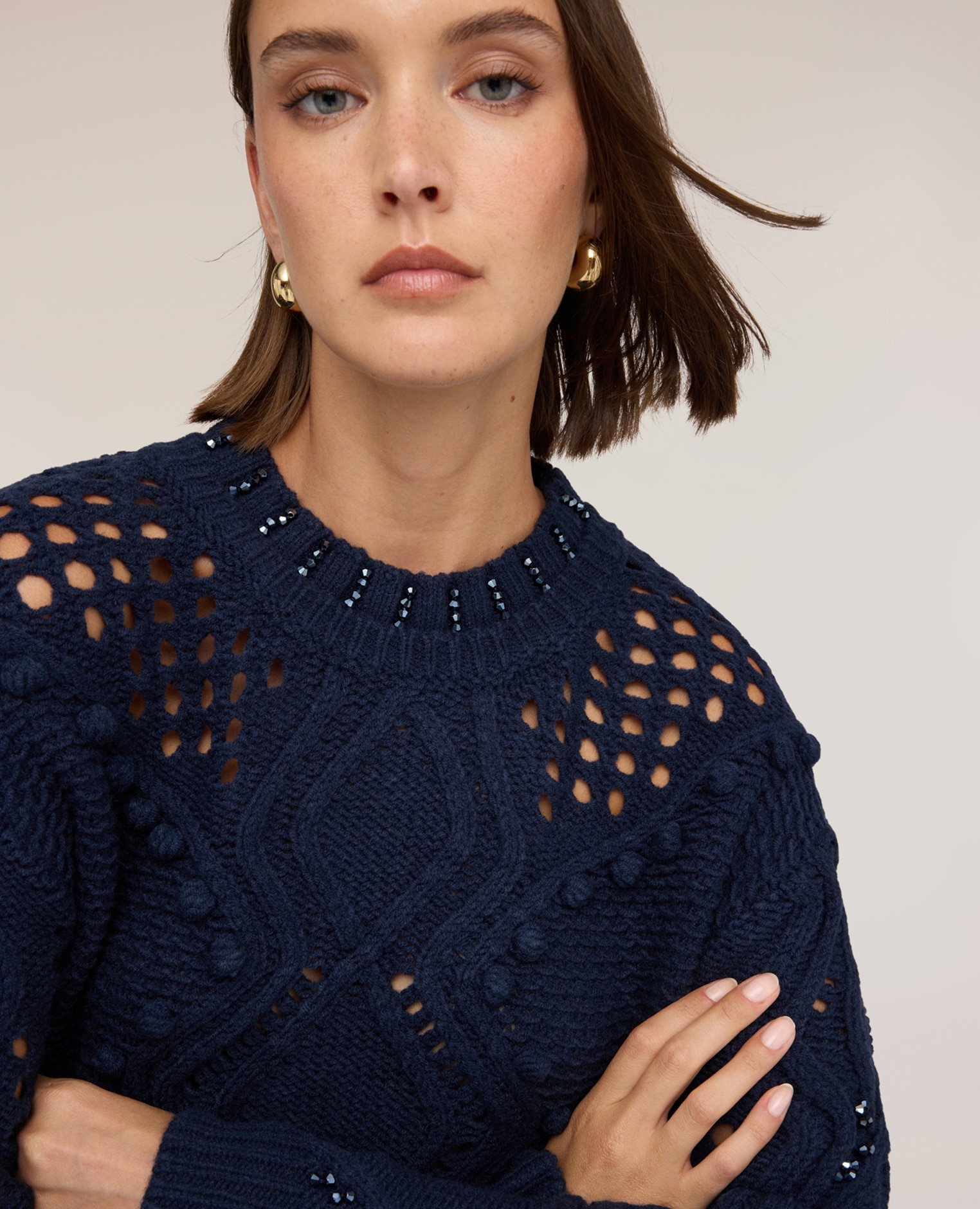 Imagen 4 de Jersey de mujer calado en mezcla de lana cuello redondo con borde de canalé bordado con piedras - Motivi - Azul Azul