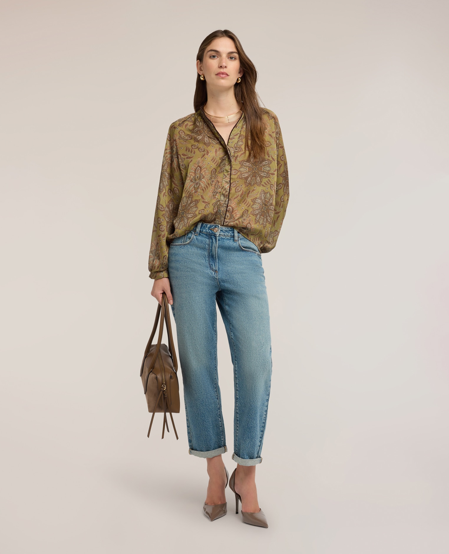 Blusa de mujer de satén con estampado y mangas abullonadas ajuste oversize cierre frontal con botones - Motivi - Verde militar Verde militar-3