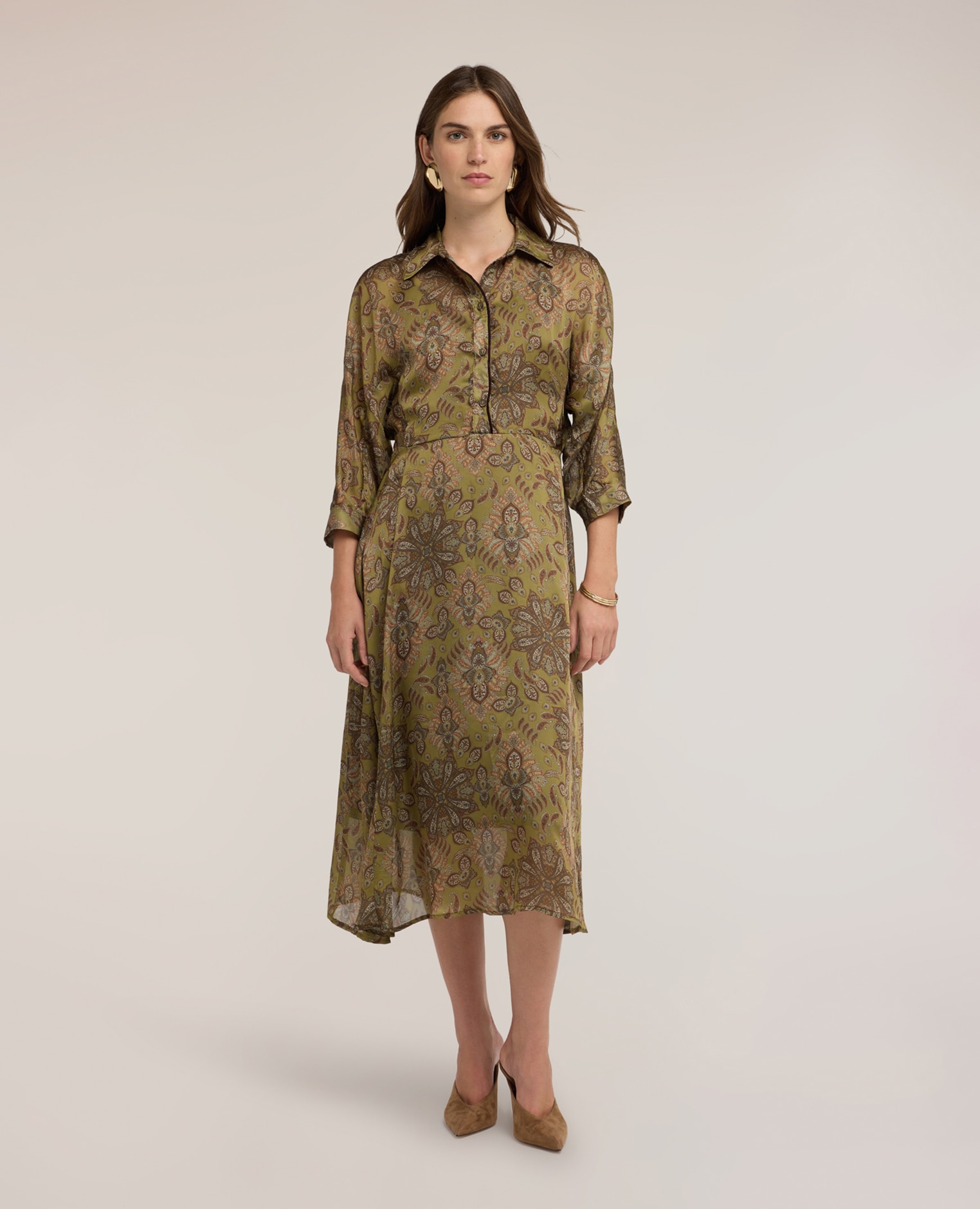Vestido camisero de satén con estampado largo midi cierre frontal con botones - Motivi - Verde militar Verde militar-3