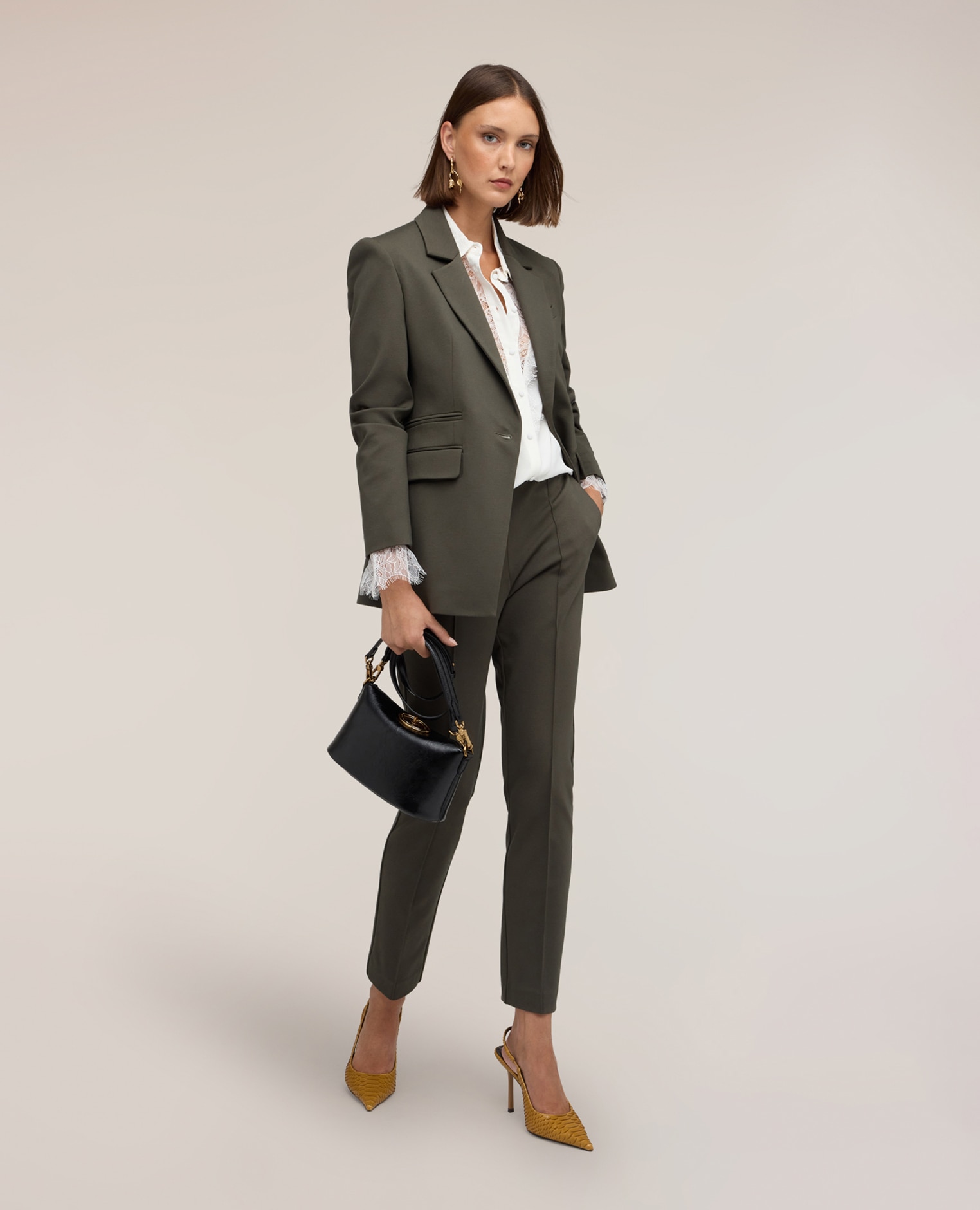 Pantalones de mujer slim fit en punto milano bolsillos laterales insertados en las caderas costuras visibles en la parte delantera - Motivi - Verde militar Verde militar-1