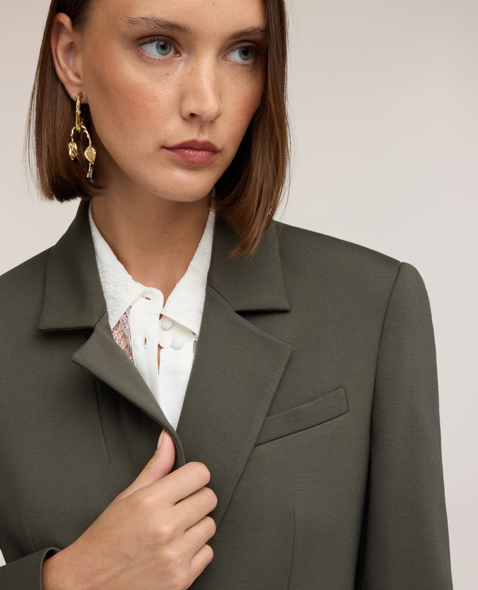 Blazer de mujer de un botón en punto milano cuello con solapa y cierre cruzado de un solo botón - Motivi - Verde Verde-4