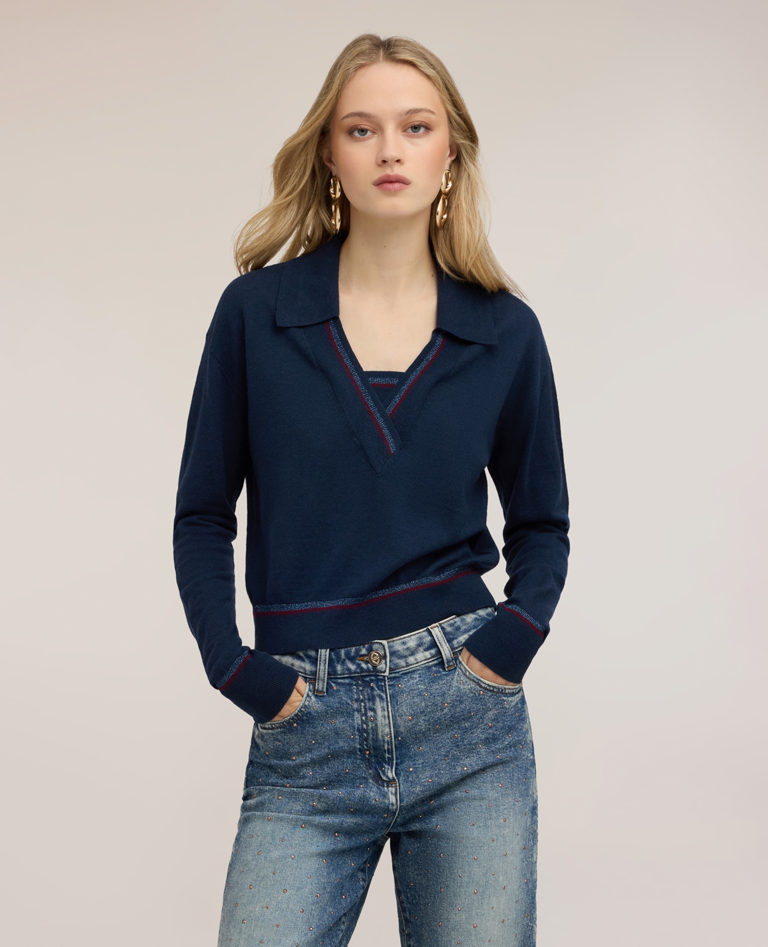 Imagen 1 de Polo de mujer de punto fino de lana y seda ajuste regular corte corto Azul