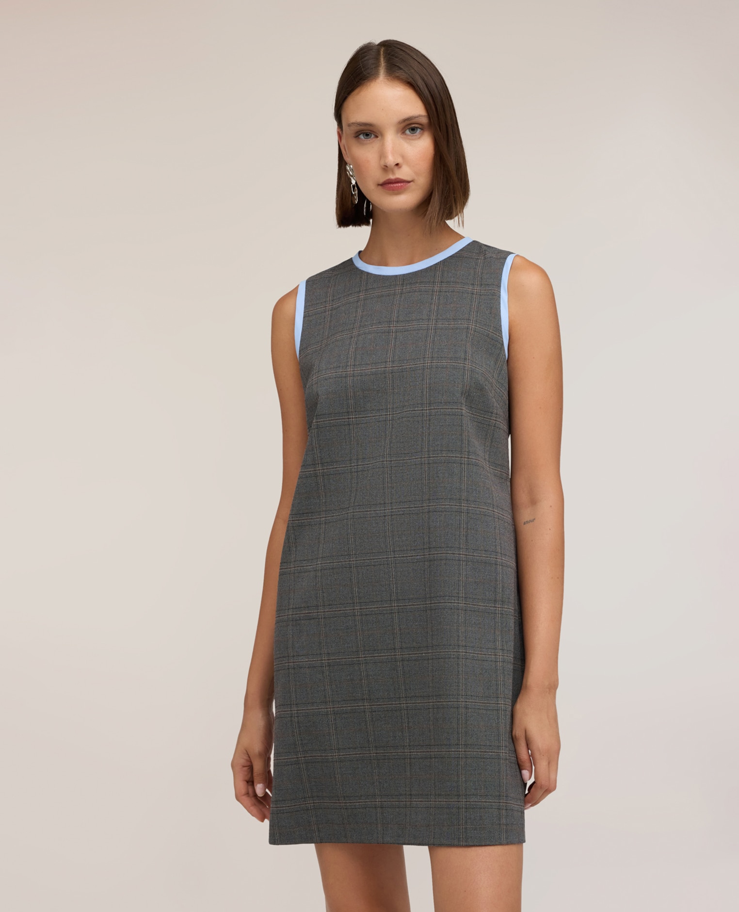Vestido de cuadros con borde de contraste línea evasé cierre con cremallera en el centro trasero - Motivi - Gris Gris-1