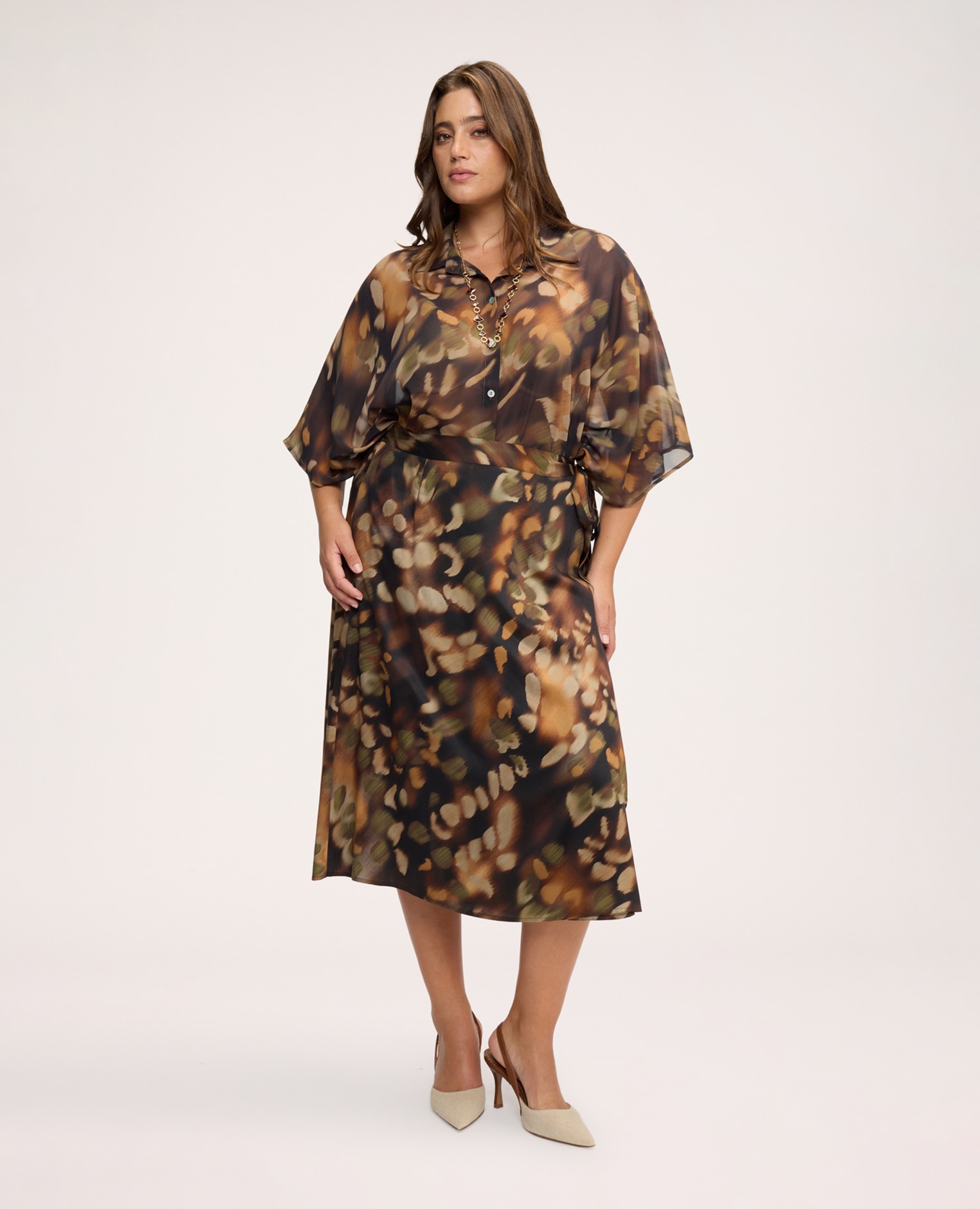 Blusa de mujer kimono con estampado en georgette cierre con botones tejido ligero y fluido - Fiorella Rubino - Marrón Marrón-3
