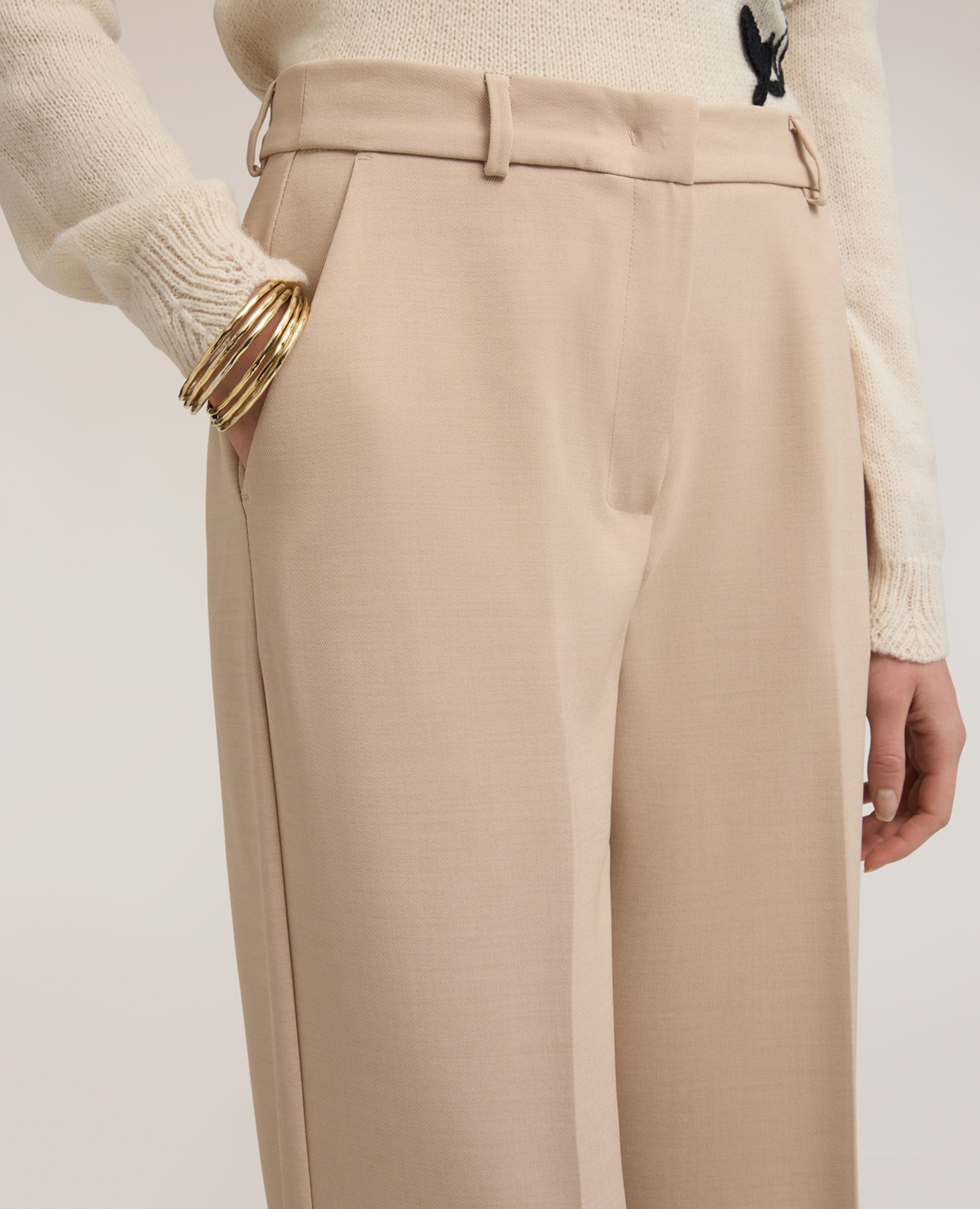 Imagen 4 de Pantalones de mujer palazzo de talle alto con pinza corte palazzo cierre frontal con gancho y cremallera - Motivi - Beige Beige