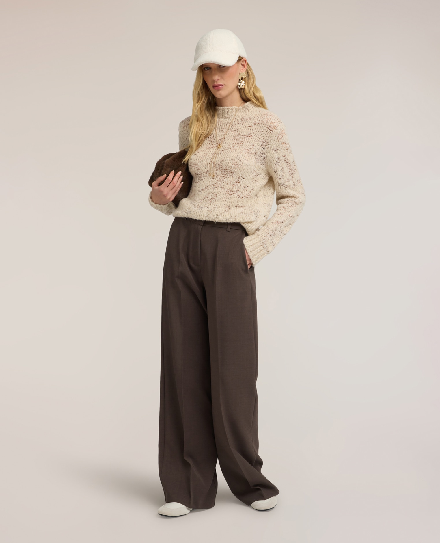 Imagen 1 de Pantalones de mujer palazzo de talle alto con pinza corte palazzo cierre frontal con gancho y cremallera Gris