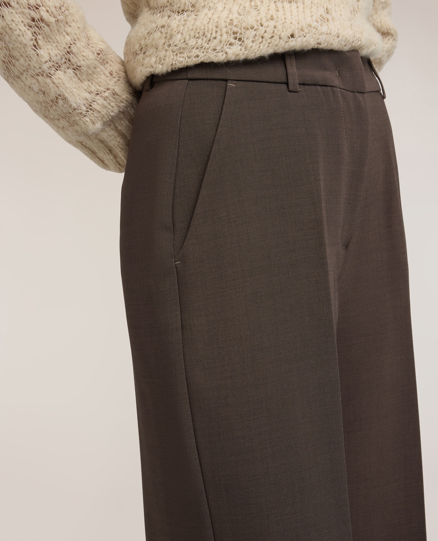 Imagen 4 de Pantalones de mujer palazzo de talle alto con pinza corte palazzo cierre frontal con gancho y cremallera - Motivi - Gris Gris