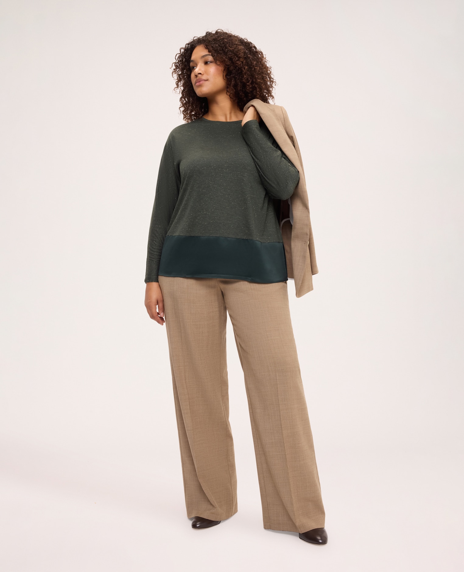 Camiseta de mujer bimaterial en jersey lúrex diseño bimaterial con suela - Fiorella Rubino - Verde militar Verde militar-3