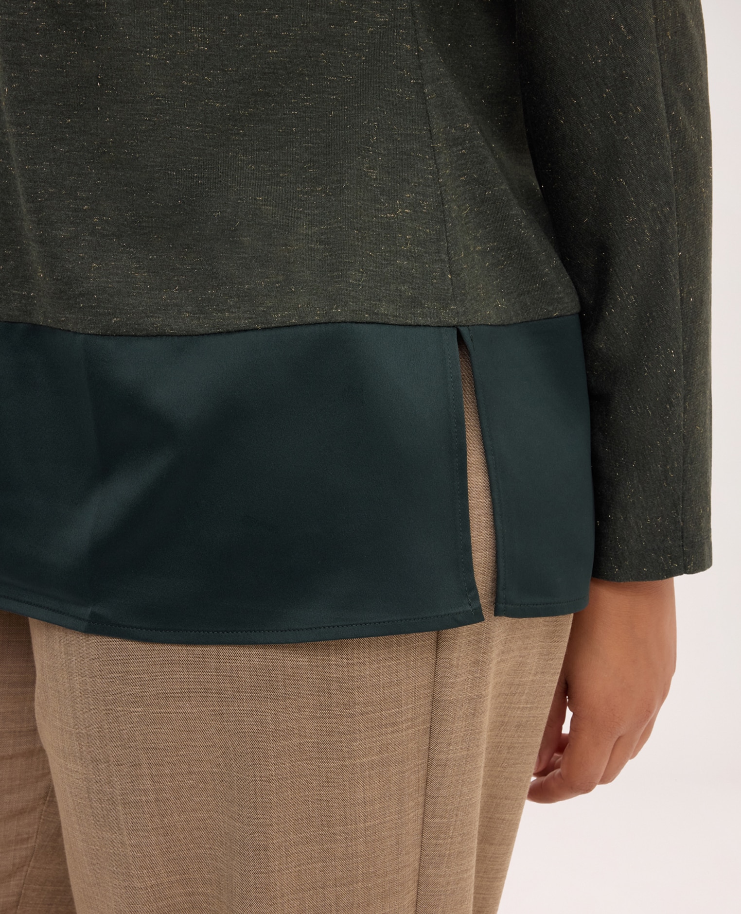 Camiseta de mujer bimaterial en jersey lúrex diseño bimaterial con suela - Fiorella Rubino - Verde militar Verde militar-4