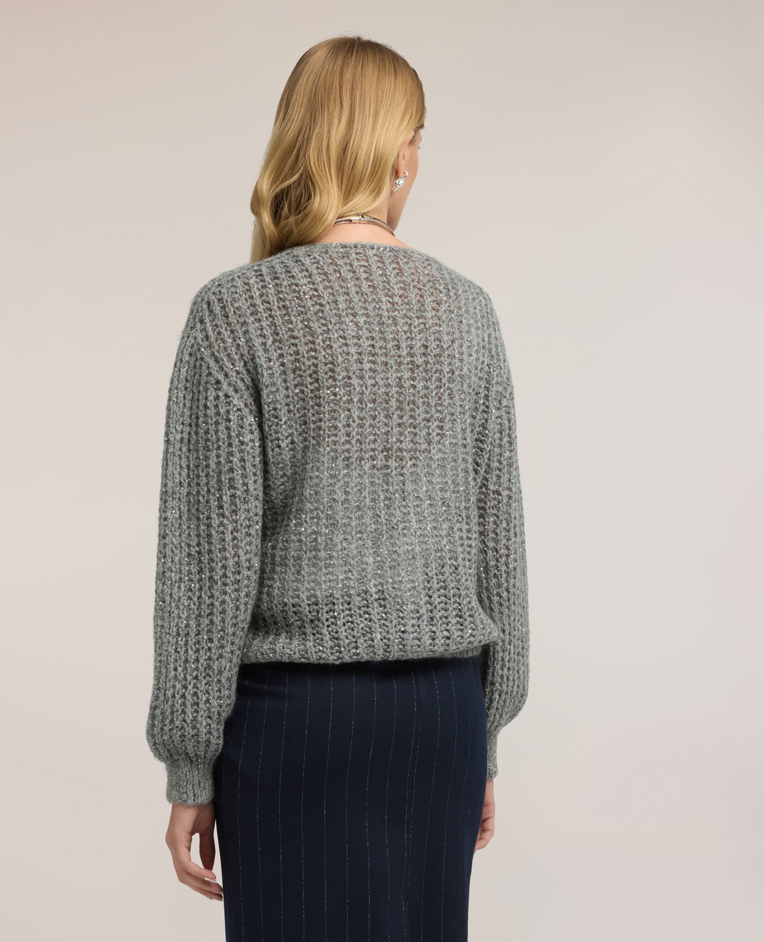 Imagen 2 de Cárdigan de mujer de punto mezcla de mohair con lentejuelas corte boxy largo medio - Motivi - Gris Gris