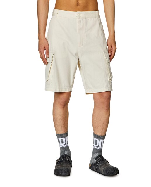 Bermuda de hombre tipo cargo en blanco