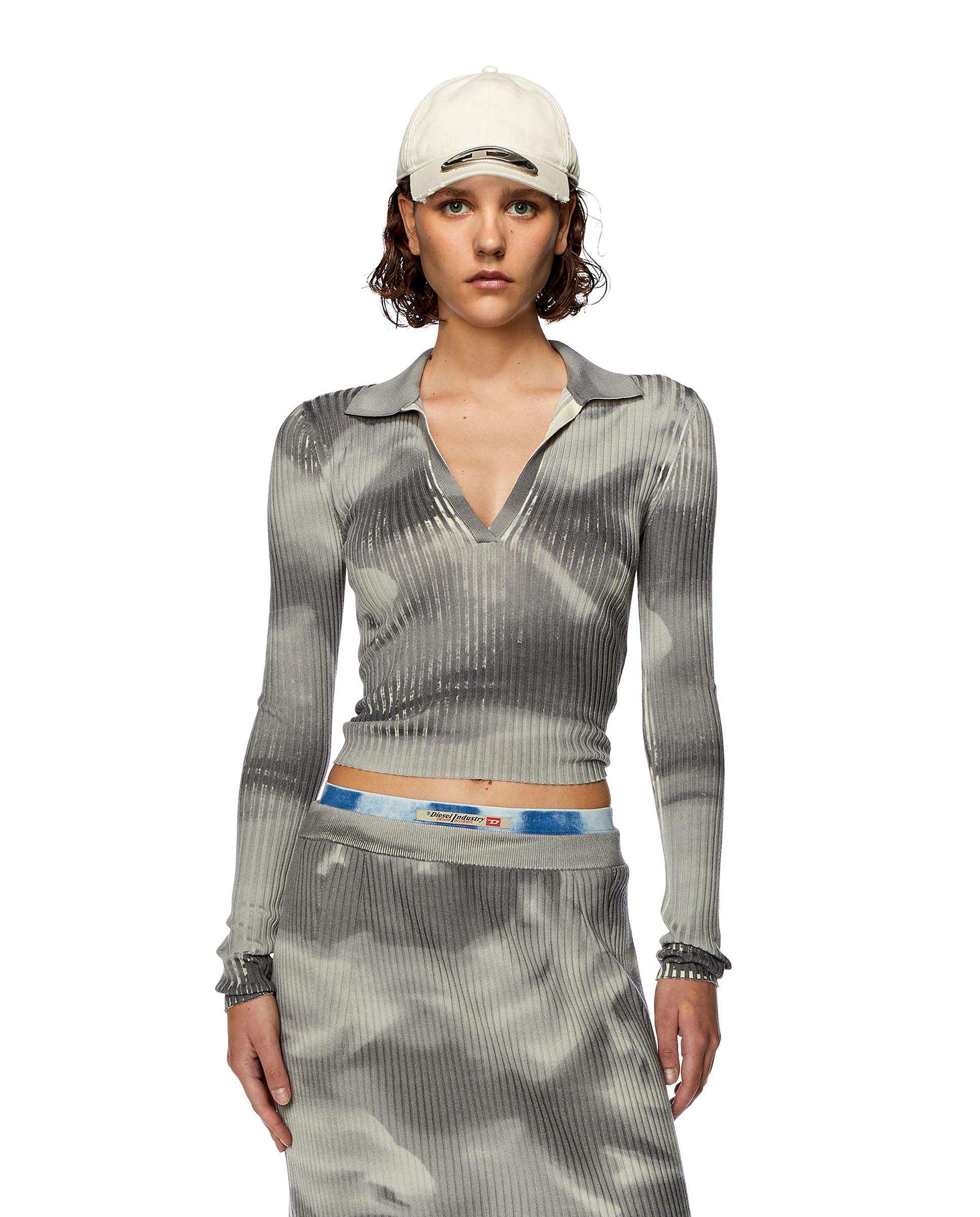 Diesel - Jersey de mujer ajustado con cuello en pico.