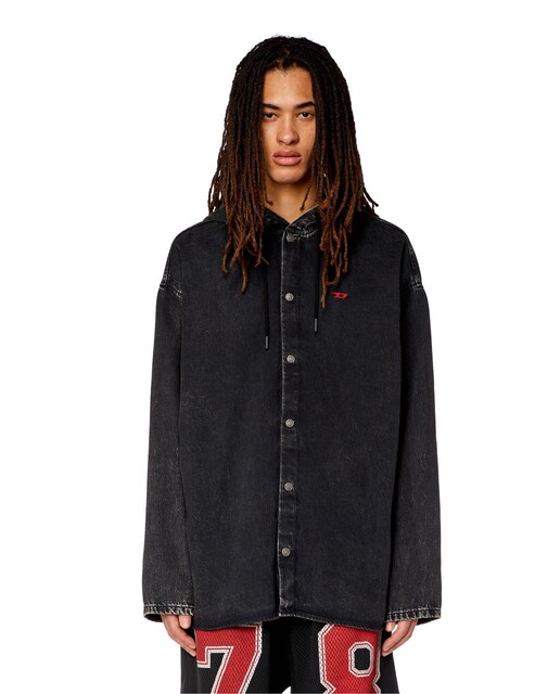 Imagen 0 de Camisa de hombre relaxed con capucha en denim negro