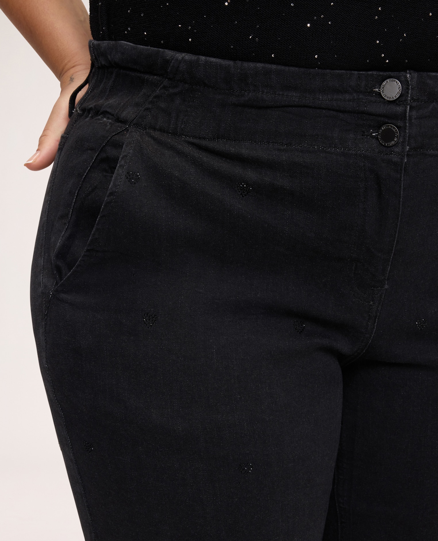Jeans de mujer balloon negro con aplicaciones cierre con botones y cremallera delante y elástico en la cintura - Fiorella Rubino - Negro Negro-4