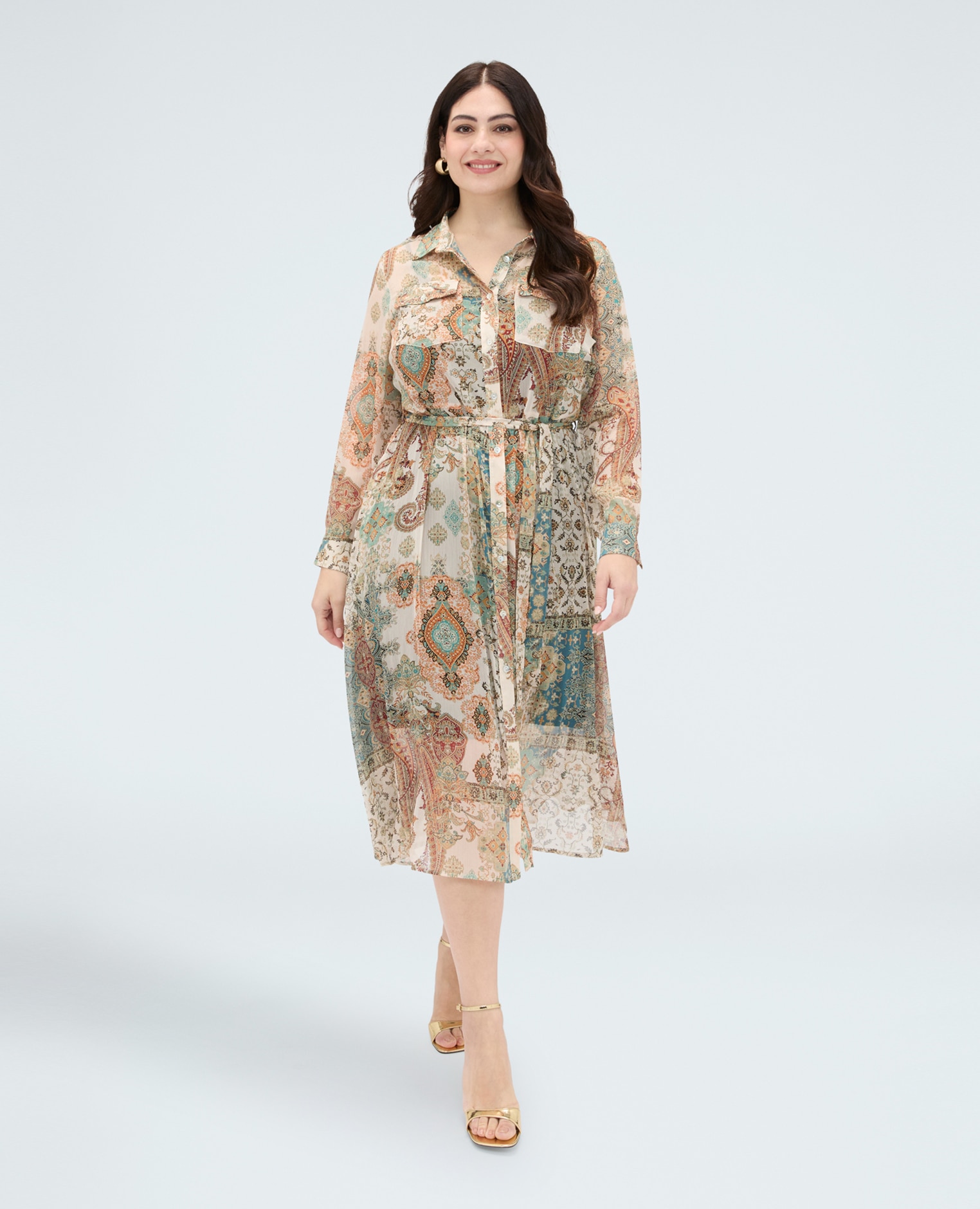 Vestido camisero estampado paisley bolsillos aplicados en el pecho y cinturón en la cintura que te permite definir la silueta como prefieras - Fiorella Rubino - Beige Beige-3