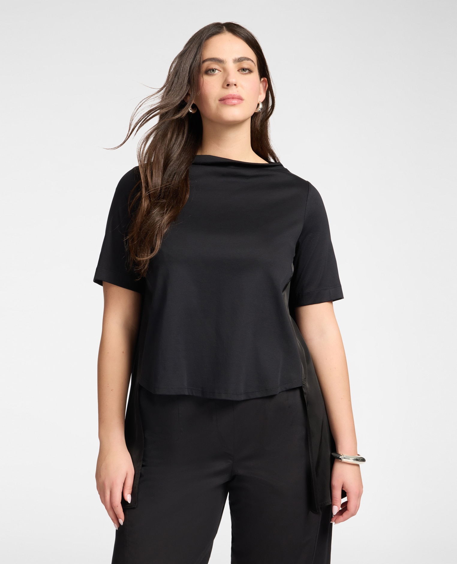 Elena Miró - Camiseta de mujer de algodón con volante detrás ajuste regular con mangas cortas.