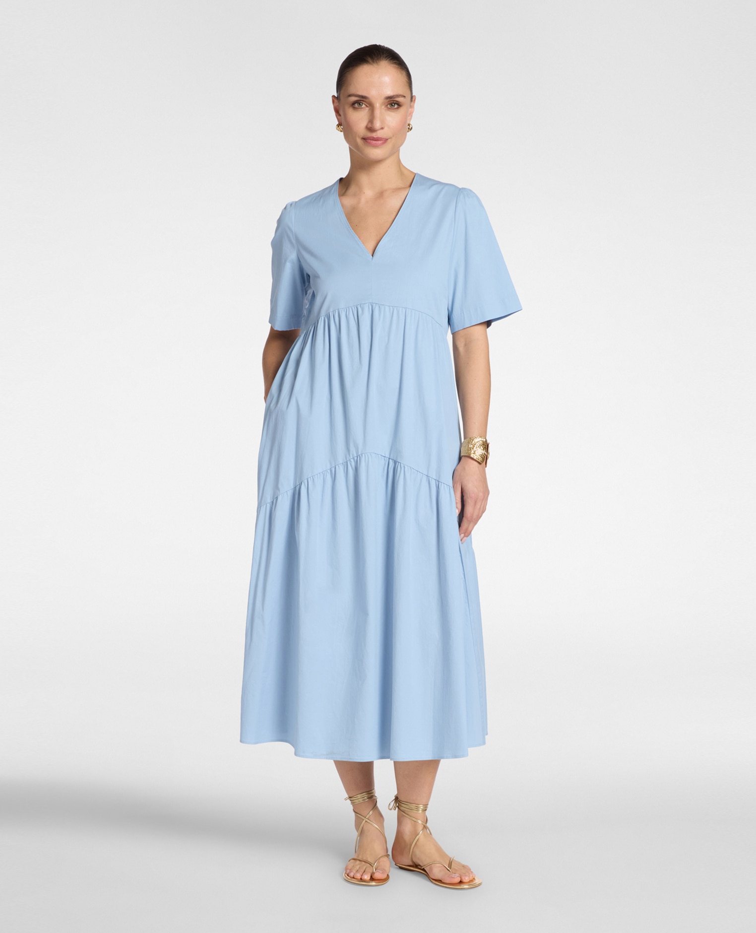 Elena Miró - Vestido midi con volantes largo midi con acabado de volantes.