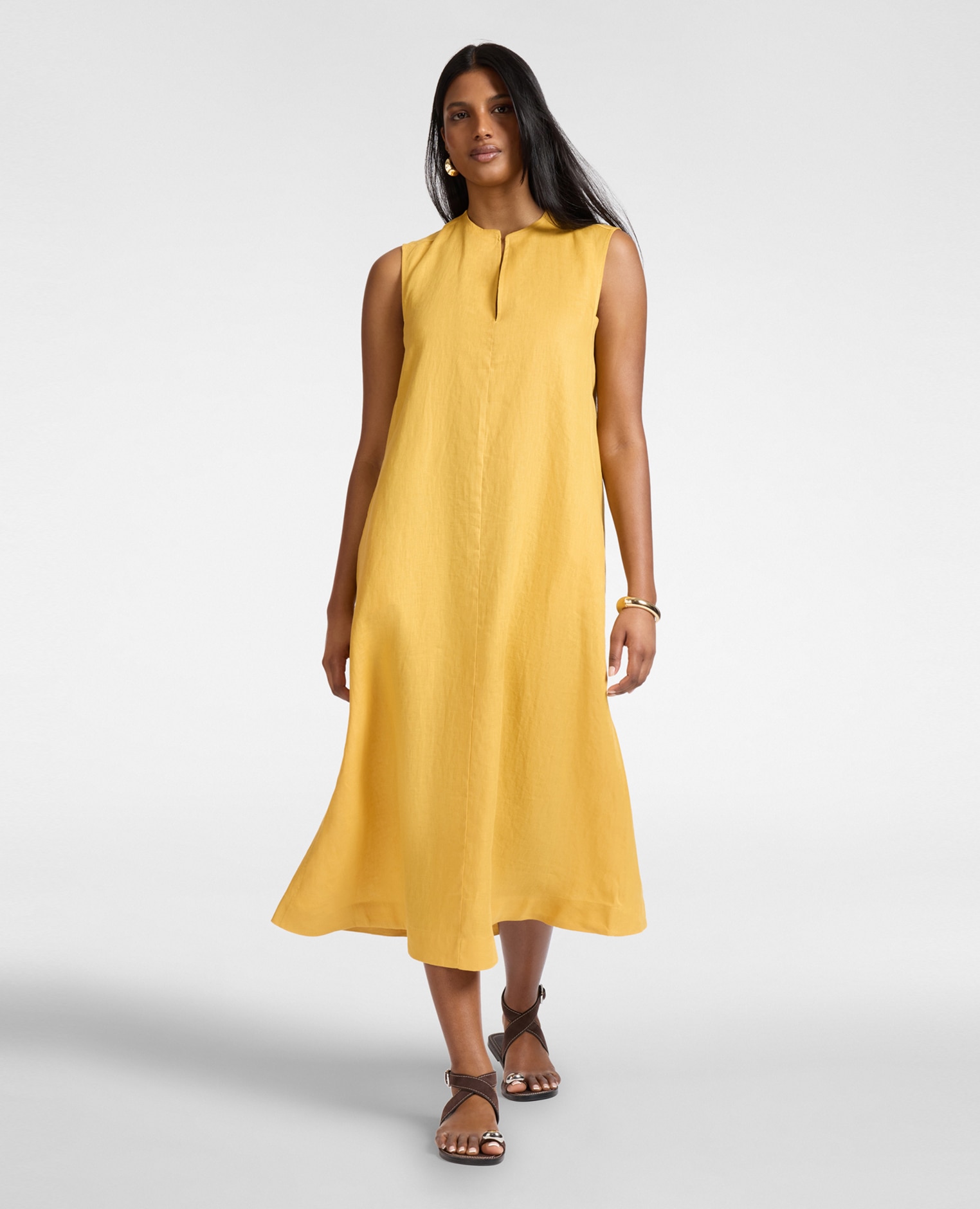 Elena Miró - Vestido largo de lino con escote en v línea suave y amplia sin cierres.