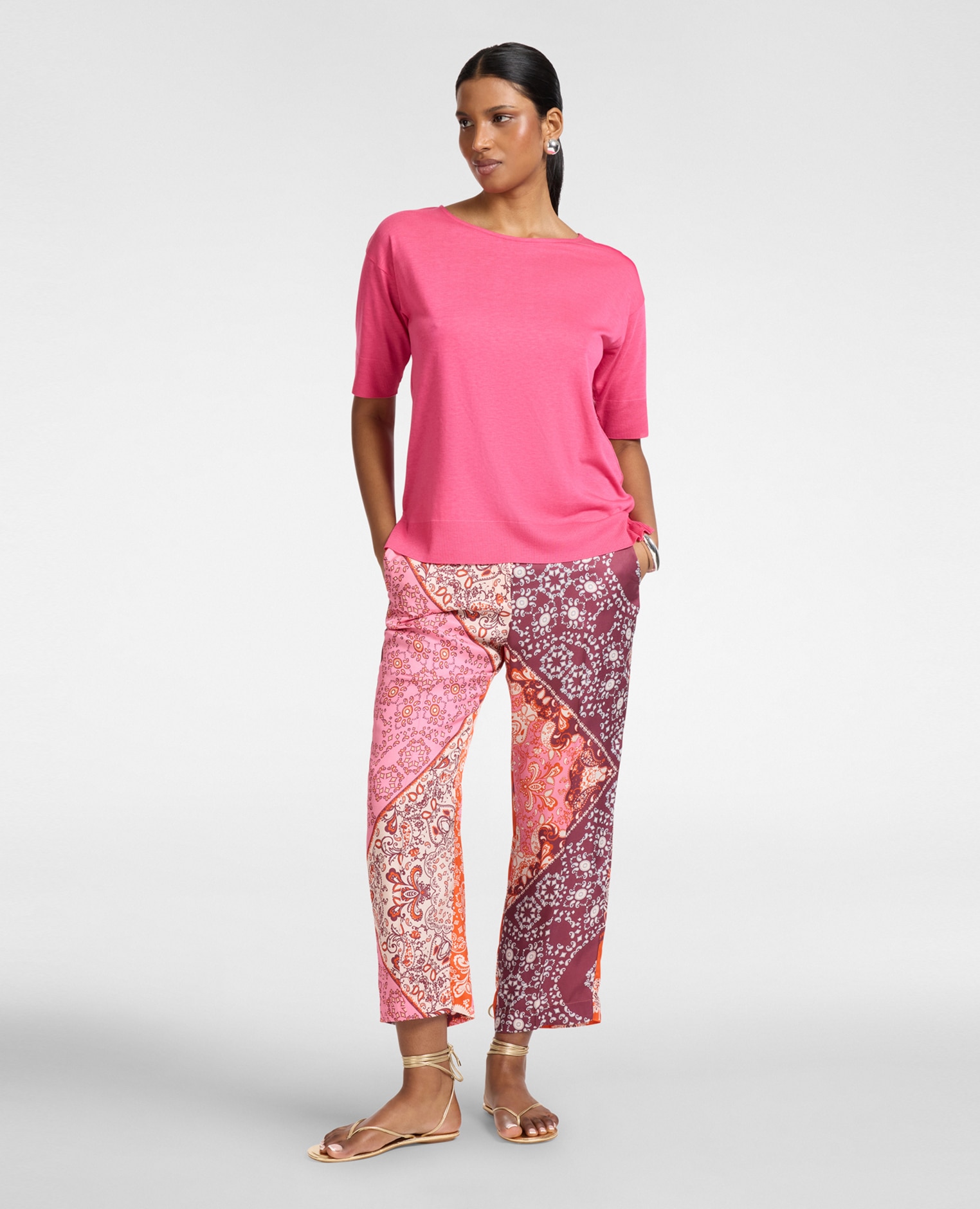 Elena Miró - Pantalones de mujer estampados de viscosa ajuste chinos con botón y cremallera.