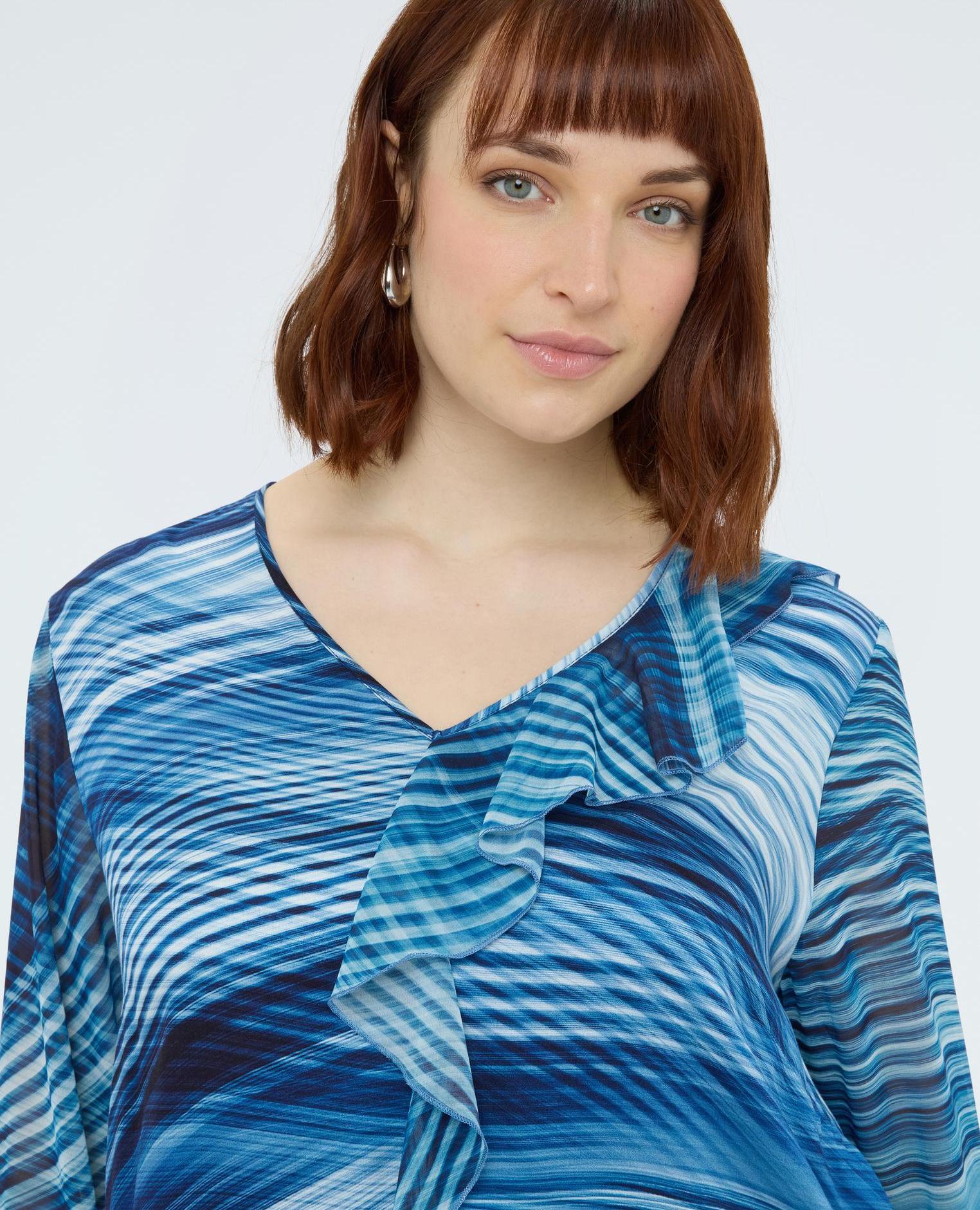 Blusa de mujer de viscosa estampada con volante y cuello de pico - Fiorella Rubino - Azul Azul-3
