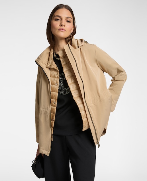 Imagen 0 de Parka de mujer corta desmontable con capucha