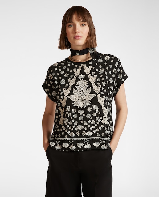 Imagen 0 de Camiseta de mujer estampada de manga corta