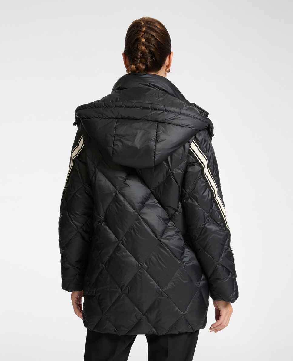 Chaqueta de mujer de plumas de estilo activo Inspirado en el mundo de la  ropa deportiva, con bordes rayados en las mangas 40/42 Negro