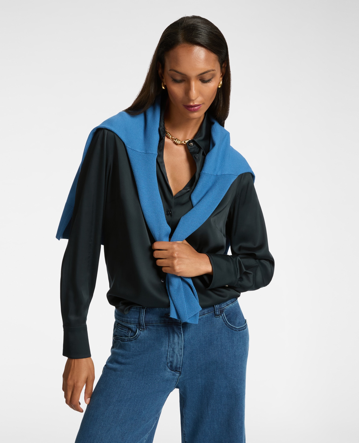 Elena Miró - Camisa de mujer de satén elástico Cuello, botones a juego.