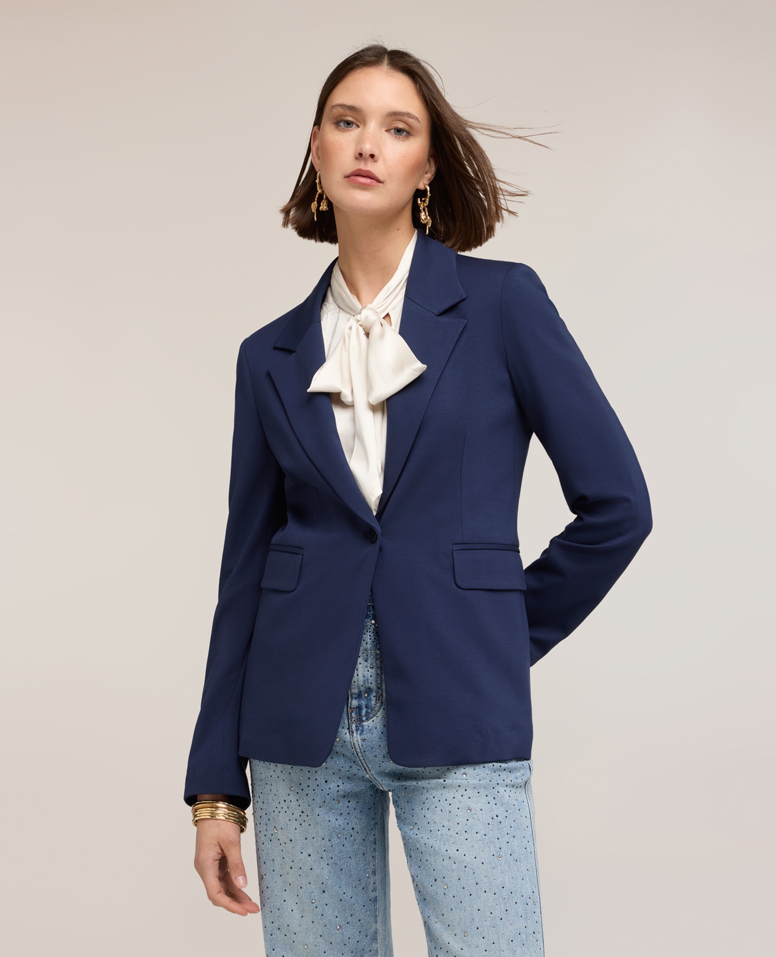 Chaqueta de mujer blazer de una botonadura en punto milano apertura frontal con cuello de solapa y botón - Motivi - Azul Azul-1