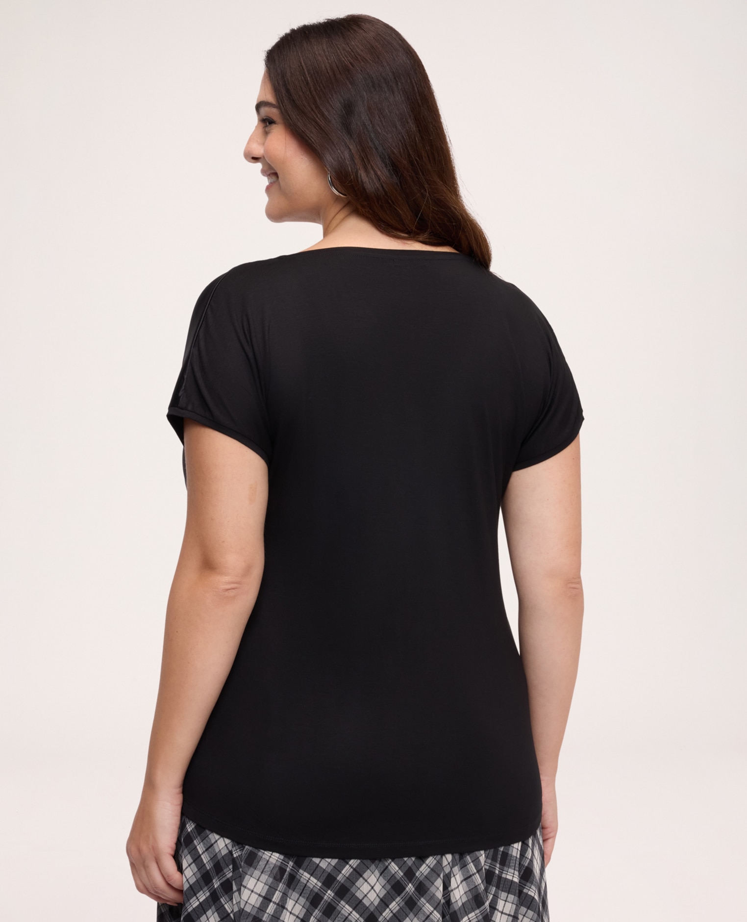 Camiseta de mujer bimatérica con escote en v escote en v y mangas cortas - Fiorella Rubino - Negro Negro-2