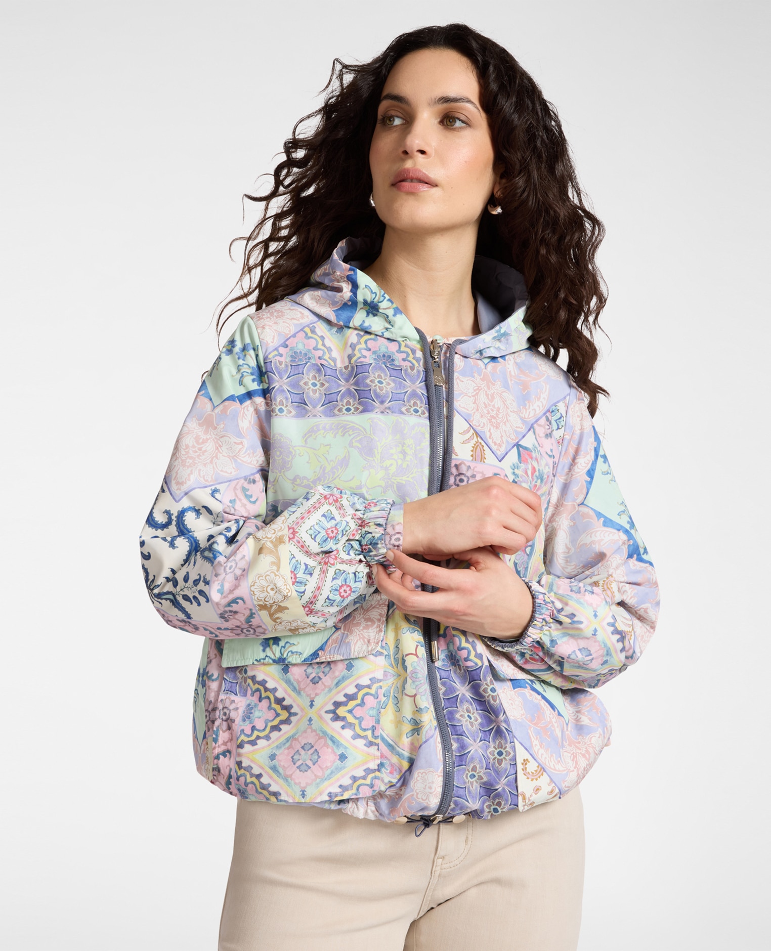 Elena Miró - Parka de mujer reversible con estampado y capucha.