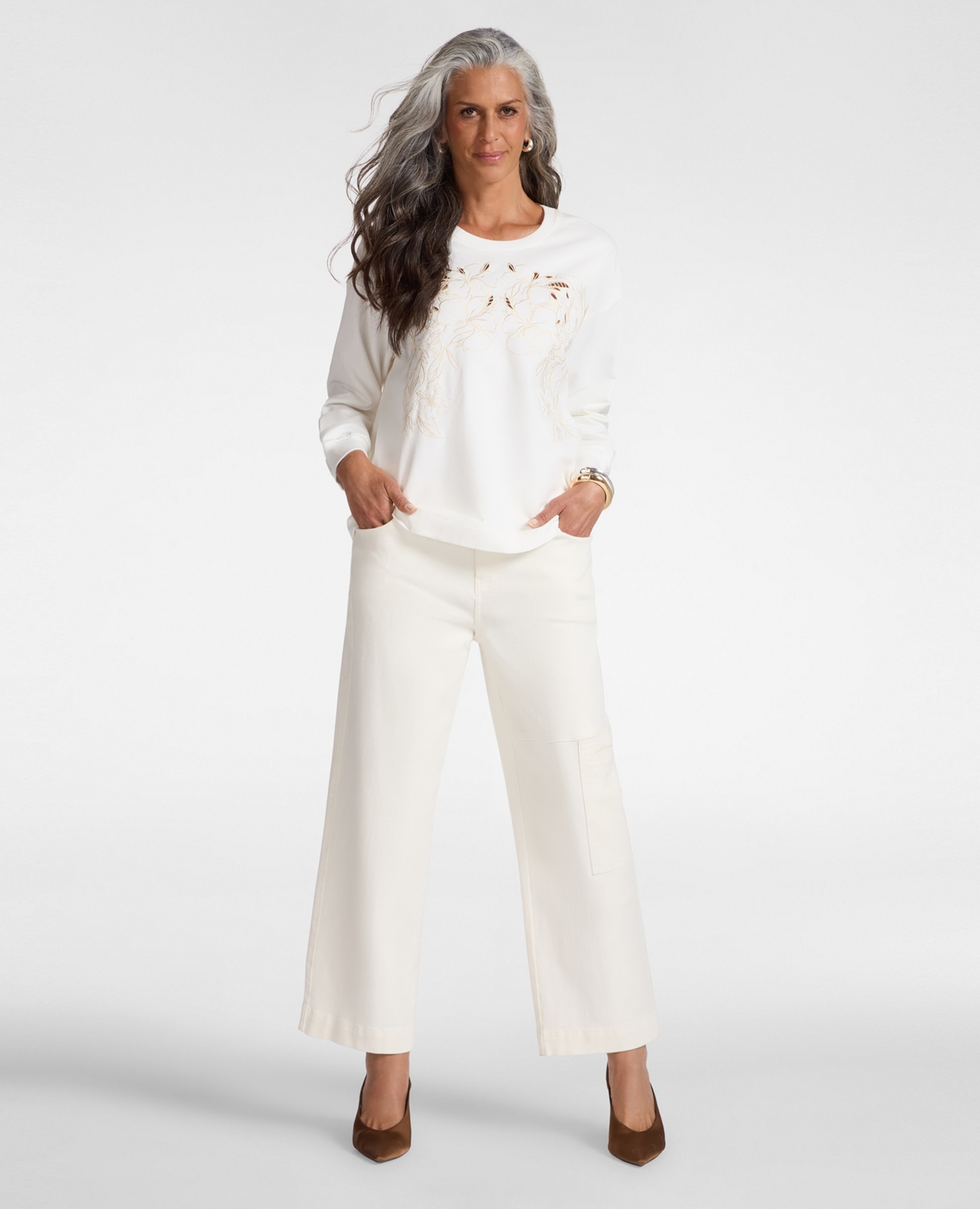 Elena Miró - Pantalones de mujer cargo en bull stretch botones y cremallera delante bolsillo lateral.