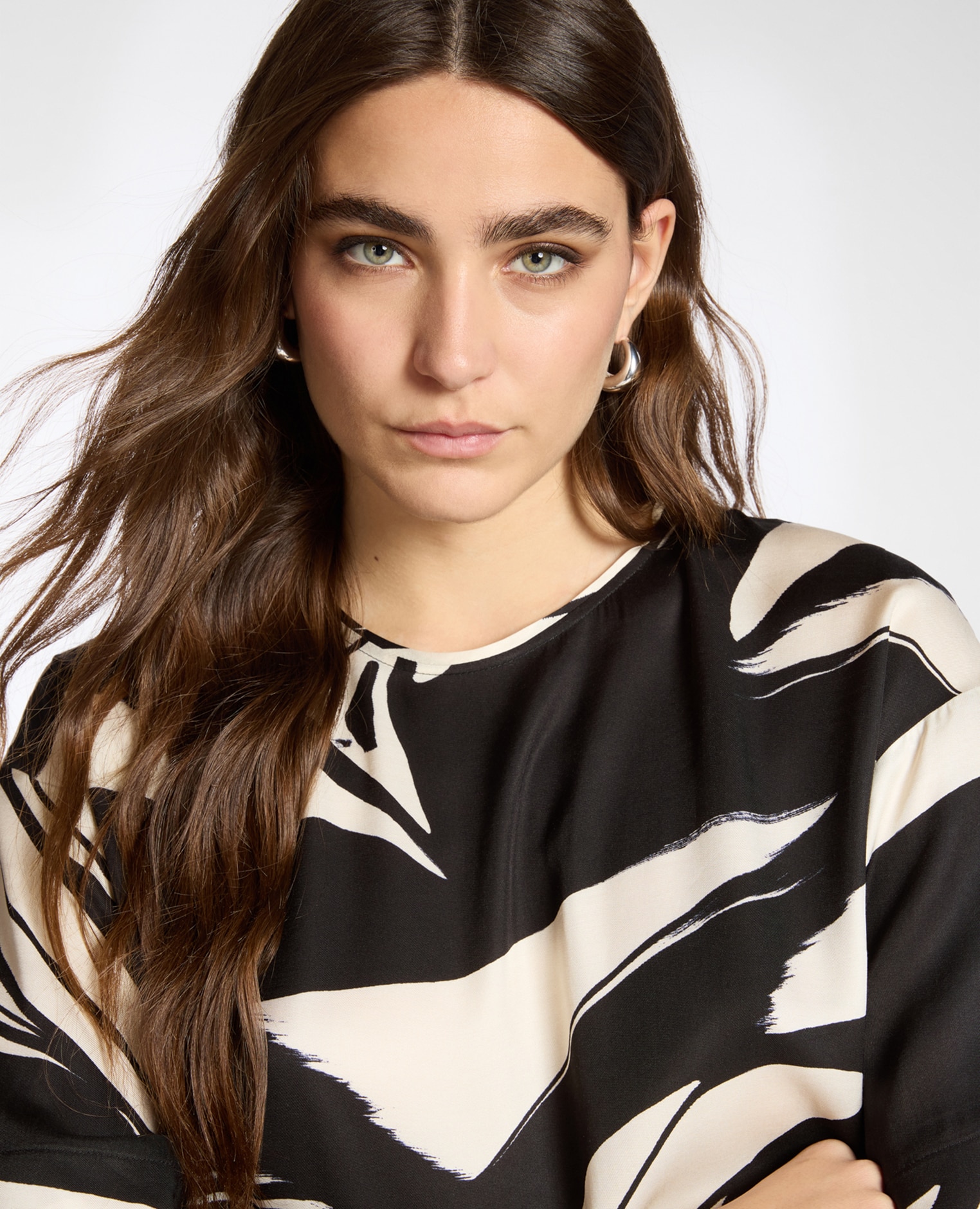 Blusa de mujer estampada en sarga de viscosa - Elena Miró - Negro Negro-4