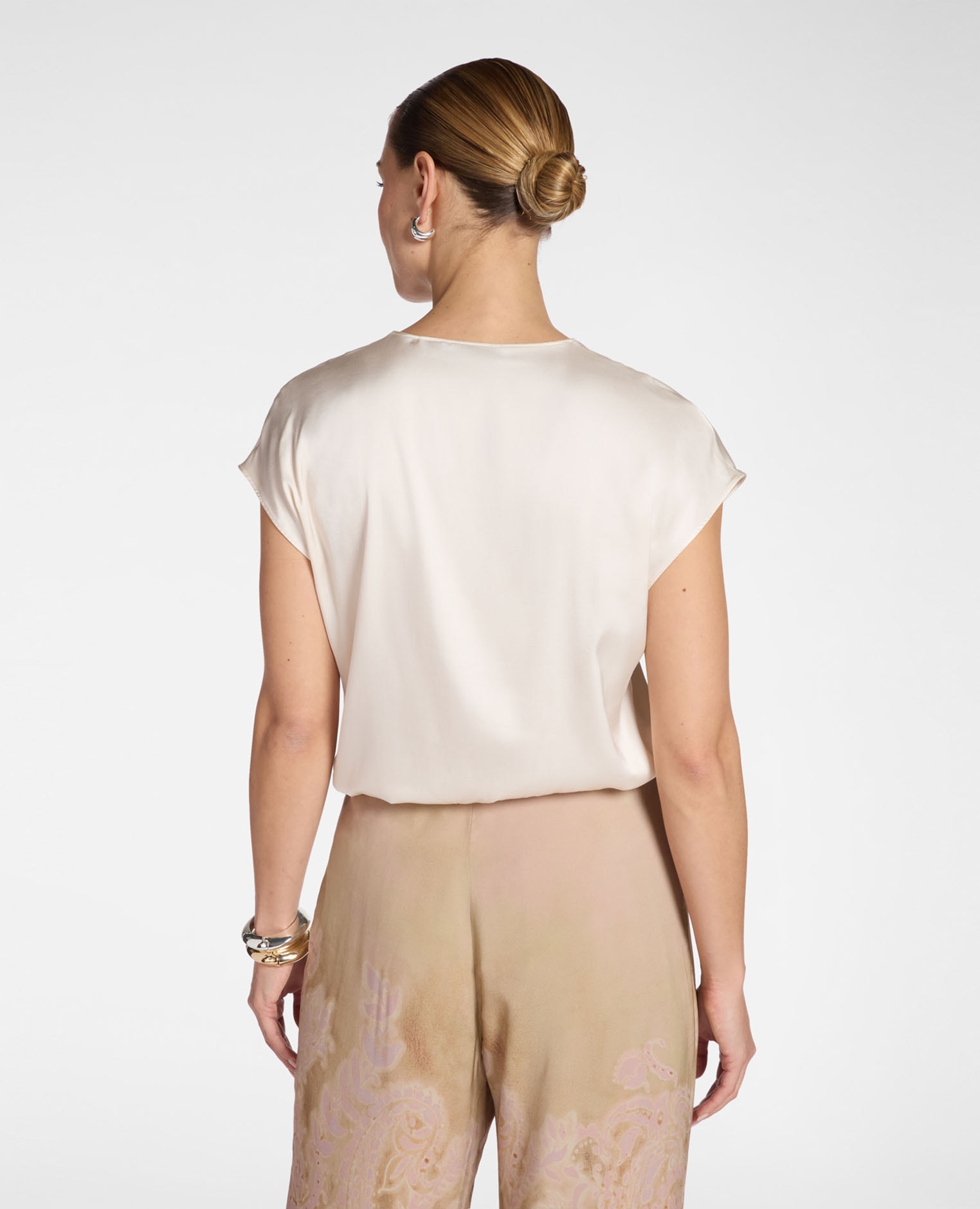 Blusa de mujer de satén con escote en v ajuste regular con línea recta - Elena Miró - Blanco Blanco-2