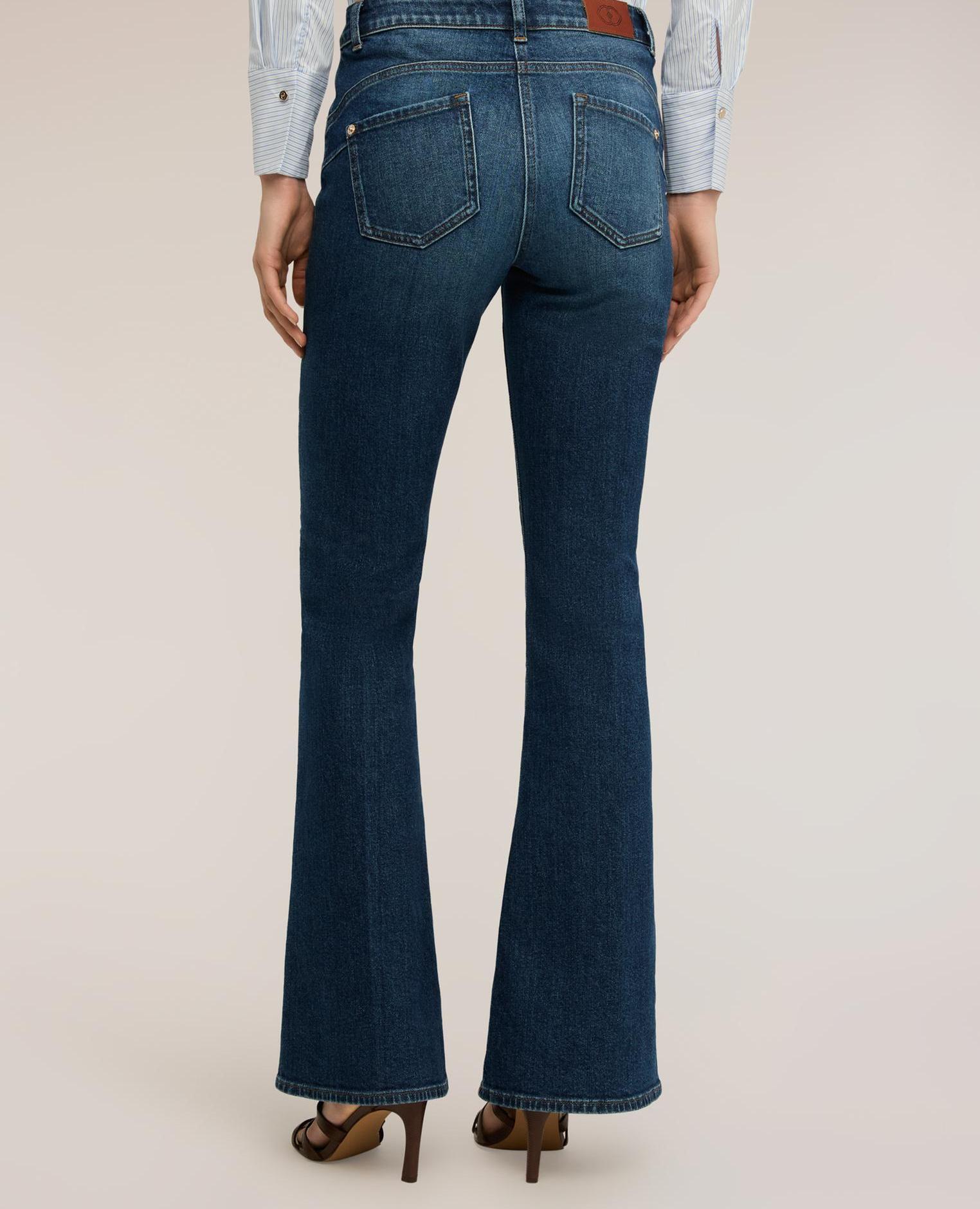Vaqueros de mujer acampanados push-up de talle alto - Motivi - Azul Azul-2