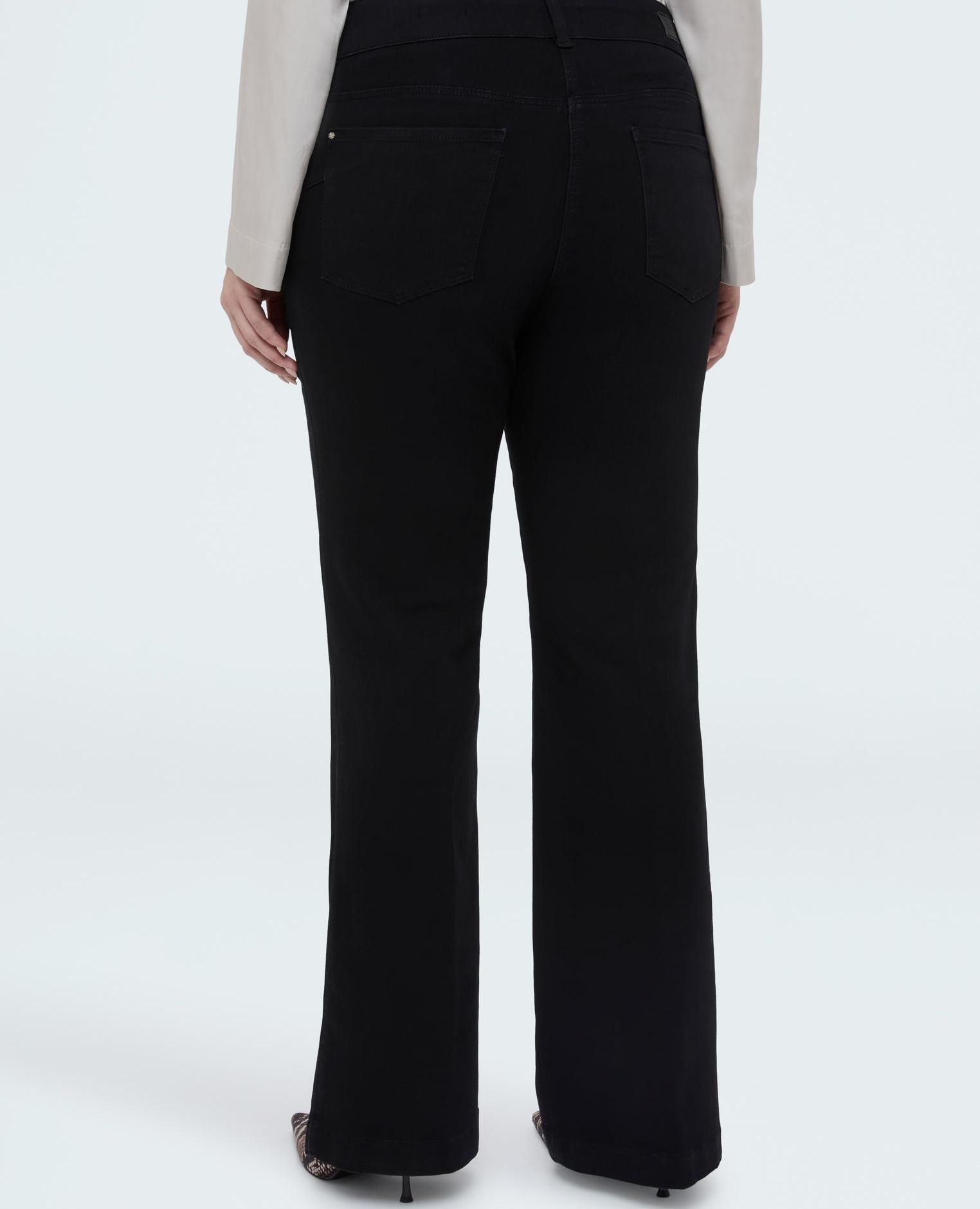 Vaqueros de mujer flare efecto lavado - Fiorella Rubino - Negro Negro-2